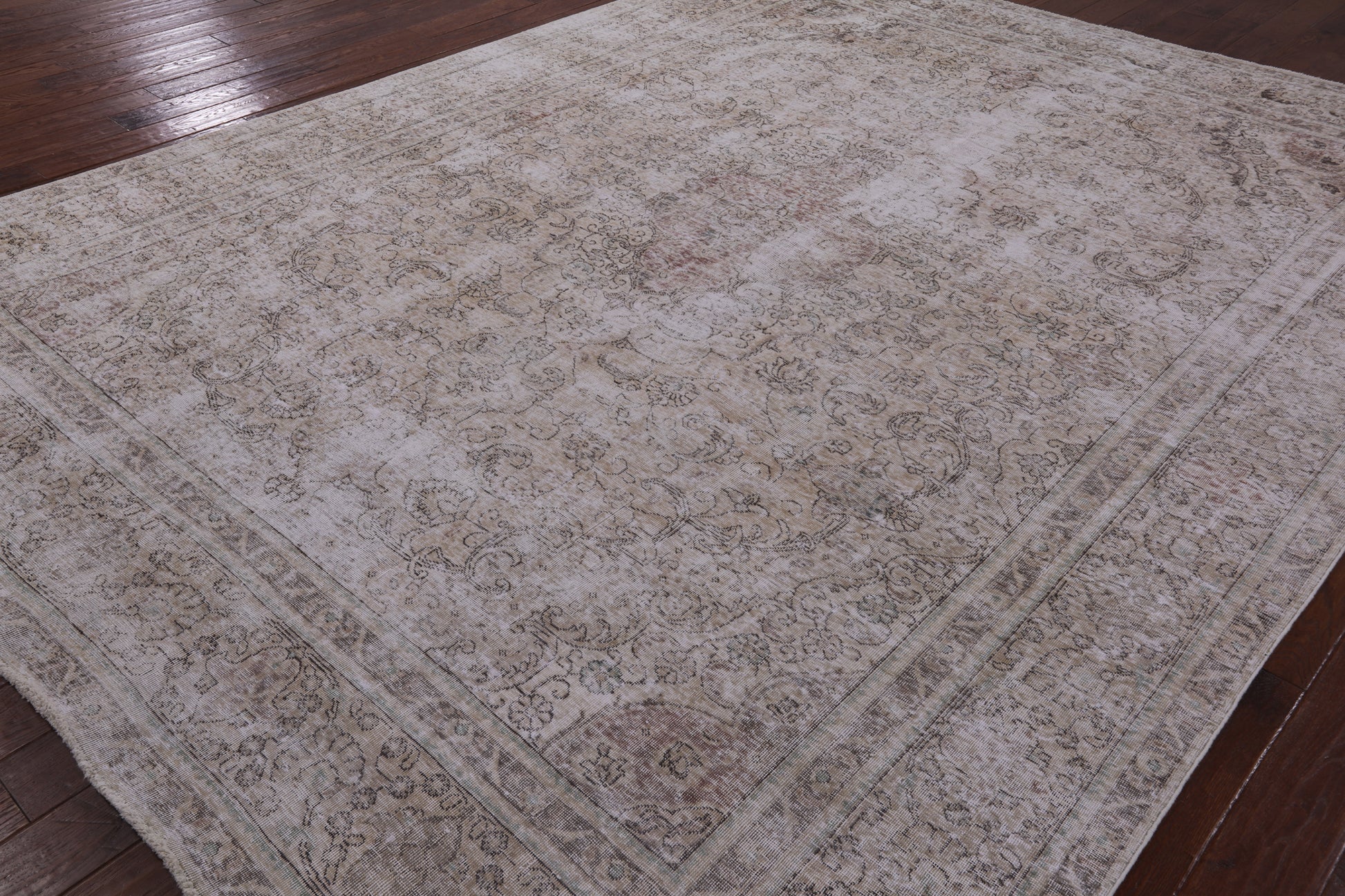 Ivory Persian Vintage White Wash Handmade Wool Area Rug - 9' 5" X 12' 2" - Golden Nile