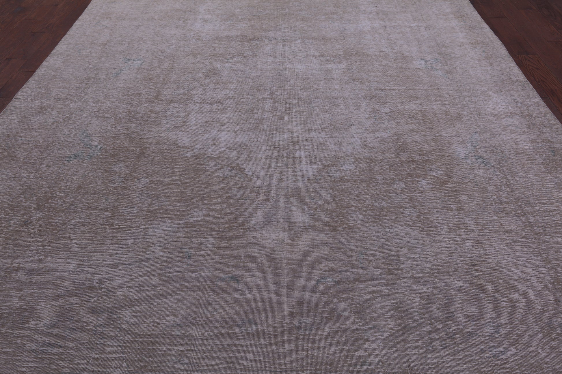 Ivory Persian Vintage White Wash Hand Knotted Wool Rug - 9' 3" X 13' 0" - Golden Nile