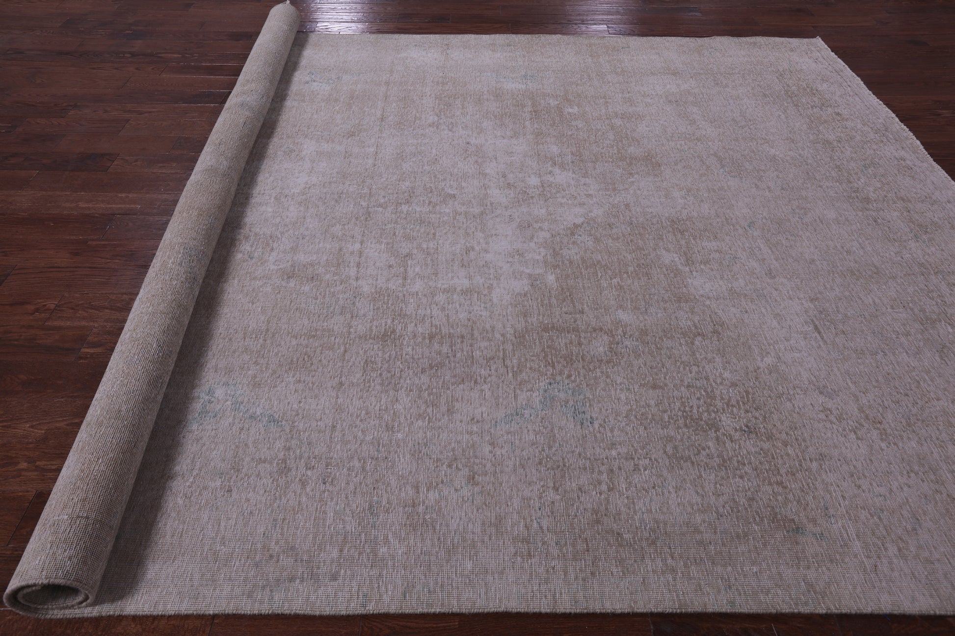 Ivory Persian Vintage White Wash Hand Knotted Wool Rug - 9' 3" X 13' 0" - Golden Nile