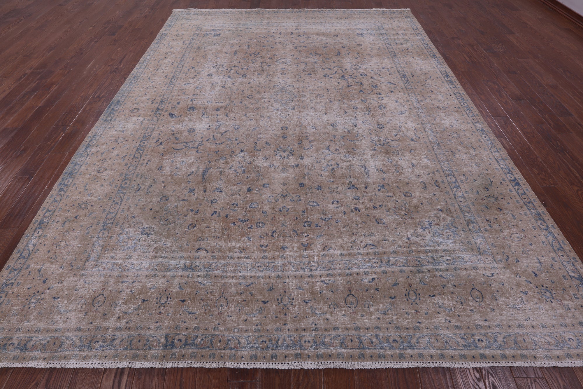 Persian Vintage White Wash Hand Knotted Wool Rug - 9' 8" X 12' 5" - Golden Nile