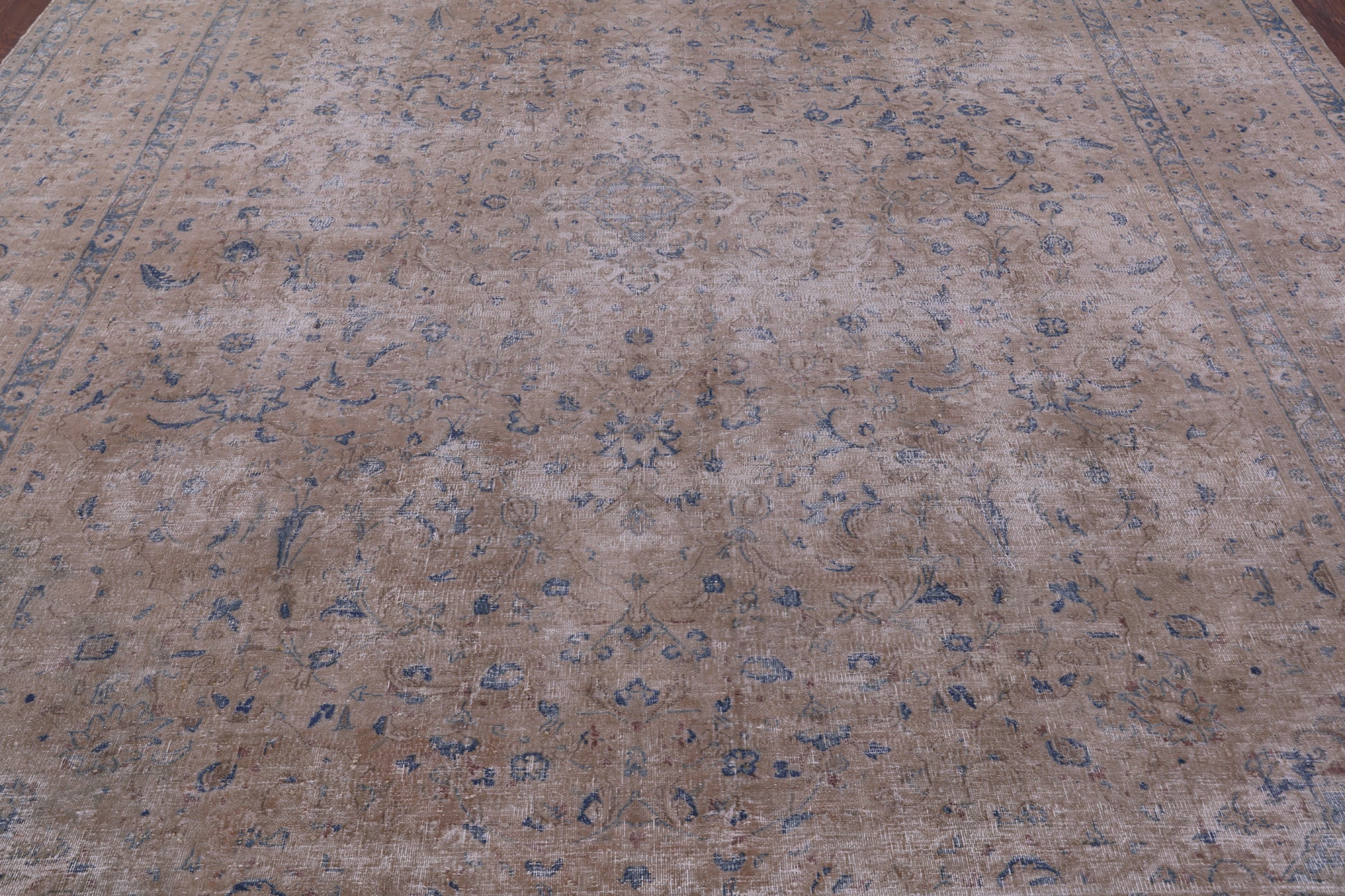 Persian Vintage White Wash Hand Knotted Wool Rug - 9' 8" X 12' 5" - Golden Nile