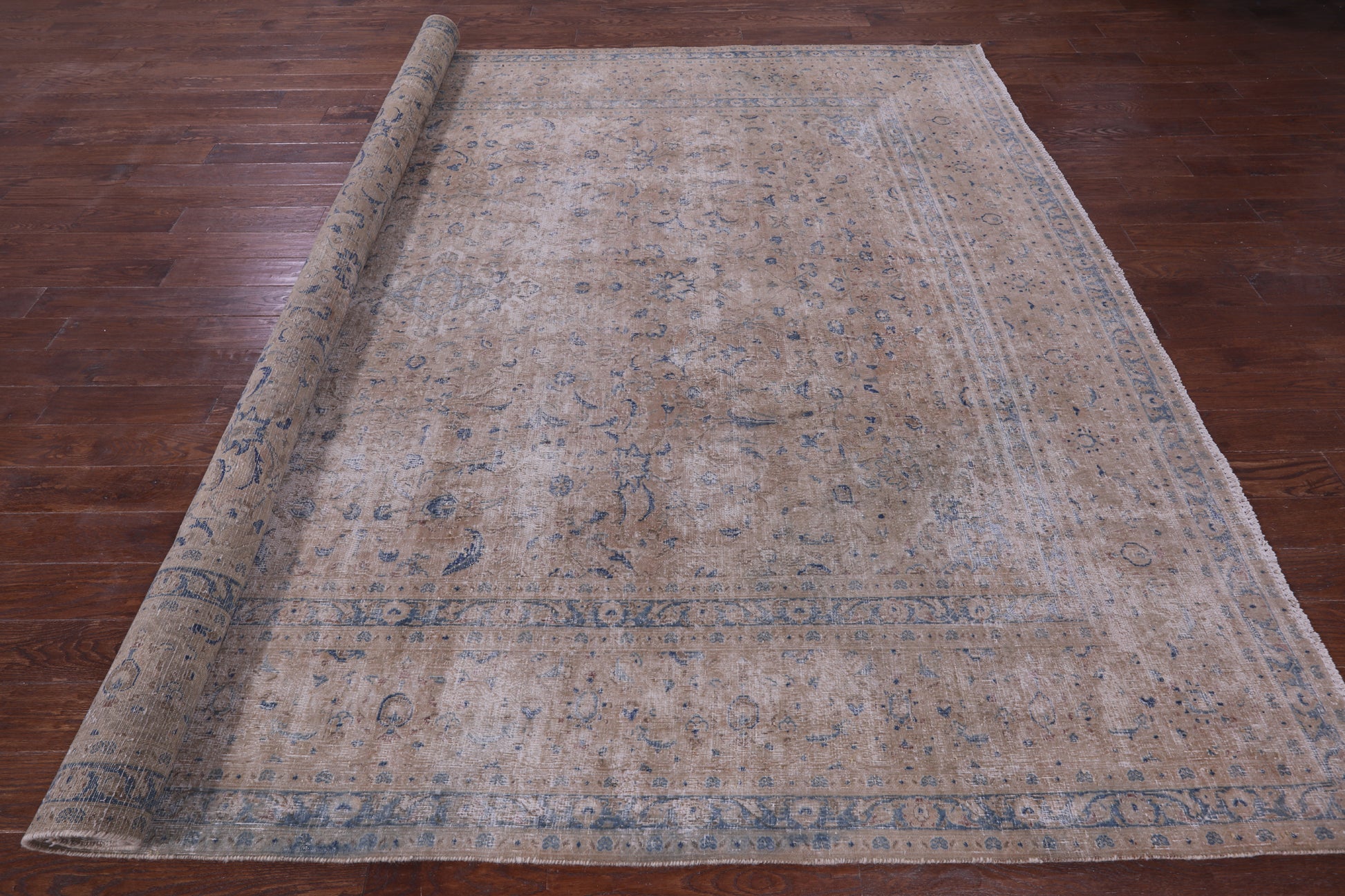 Persian Vintage White Wash Hand Knotted Wool Rug - 9' 8" X 12' 5" - Golden Nile