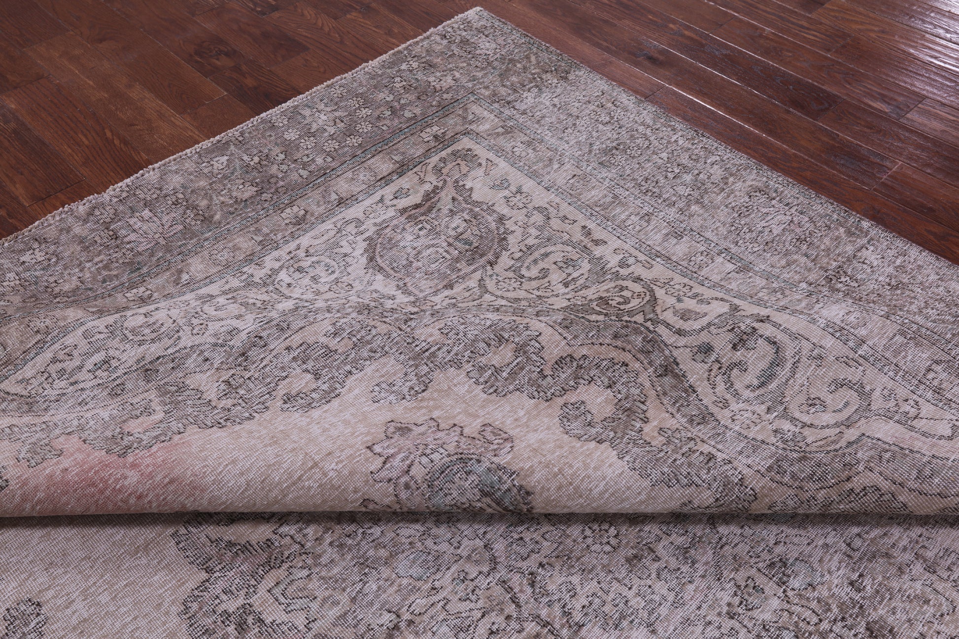 Ivory Persian Vintage White Wash Hand Knotted Wool Rug - 9' 6" X 11' 10" - Golden Nile