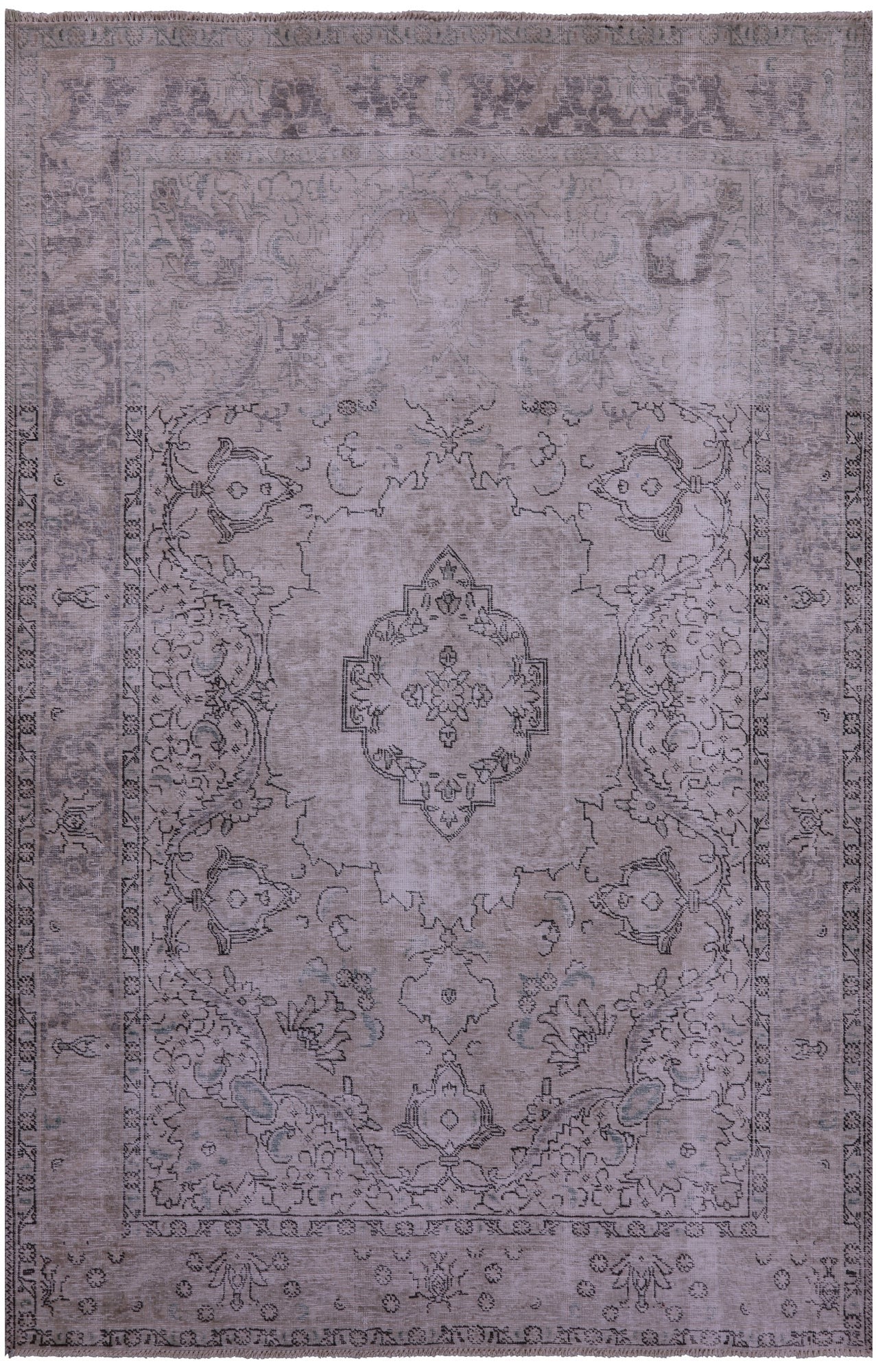 Ivory Persian Vintage White Wash Hand Knotted Wool Rug - 6' 7" X 9' 9" - Golden Nile