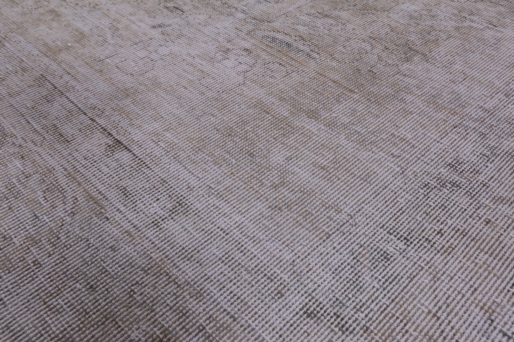 Ivory Persian Vintage White Wash Hand Knotted Wool Area Rug - 8' 10" X 12' 0" - Golden Nile