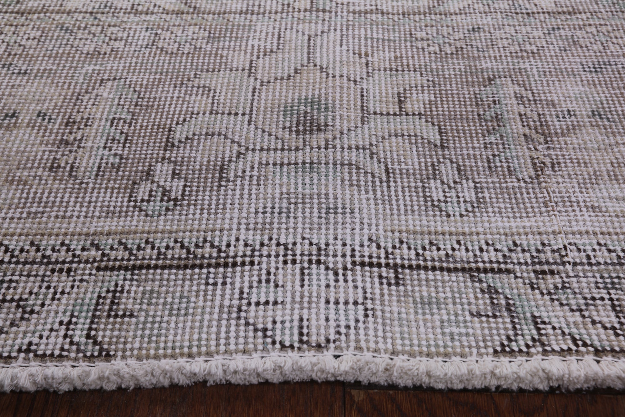 Ivory Persian Vintage White Wash Handmade Wool Area Rug - 8' 3" X 10' 6" - Golden Nile