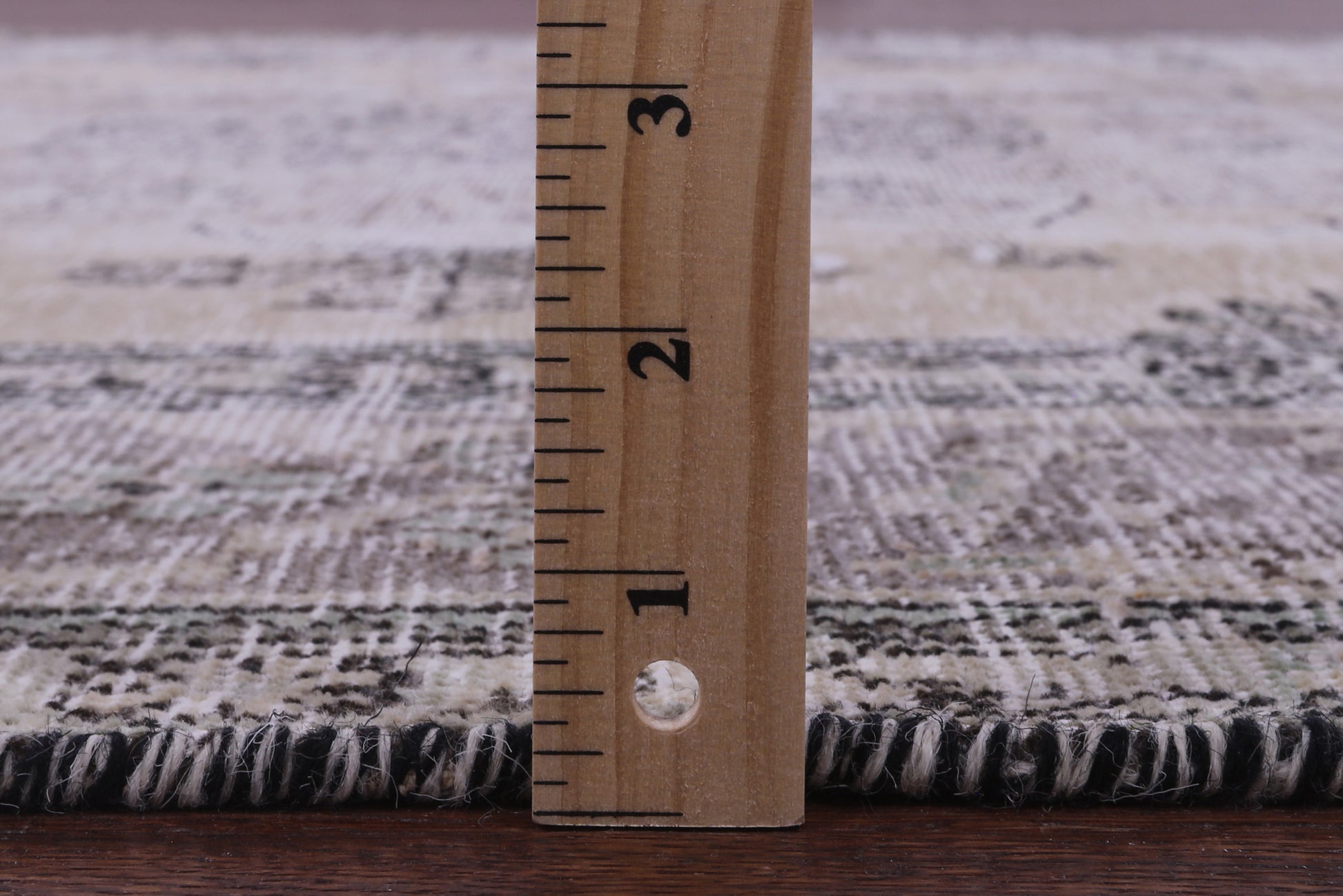 Ivory Persian Vintage White Wash Handmade Wool Rug - 6' 4" X 9' 4" - Golden Nile