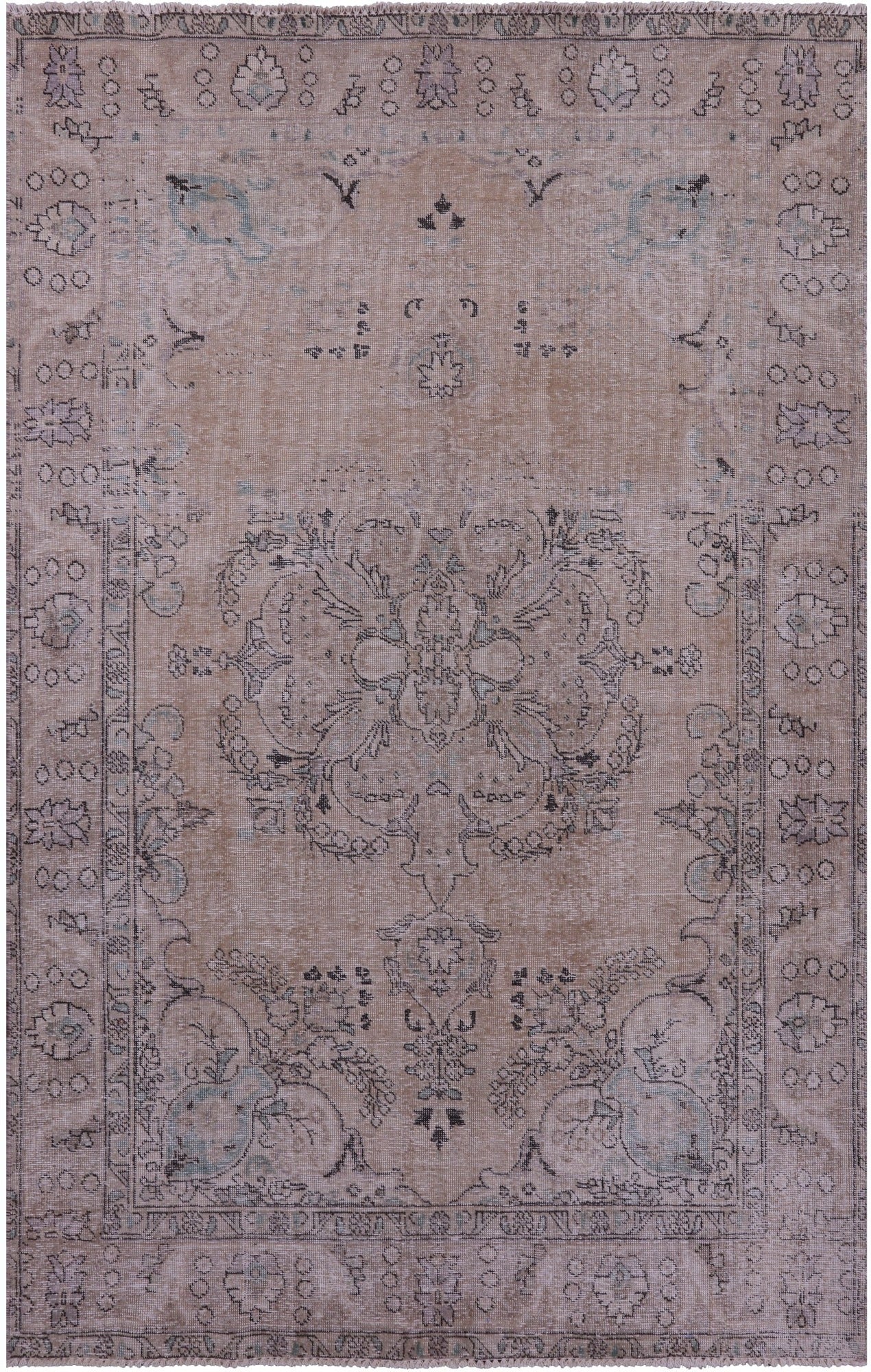 Ivory Persian Vintage White Wash Hand Knotted Wool Rug - 6' 0" X 9' 4" - Golden Nile