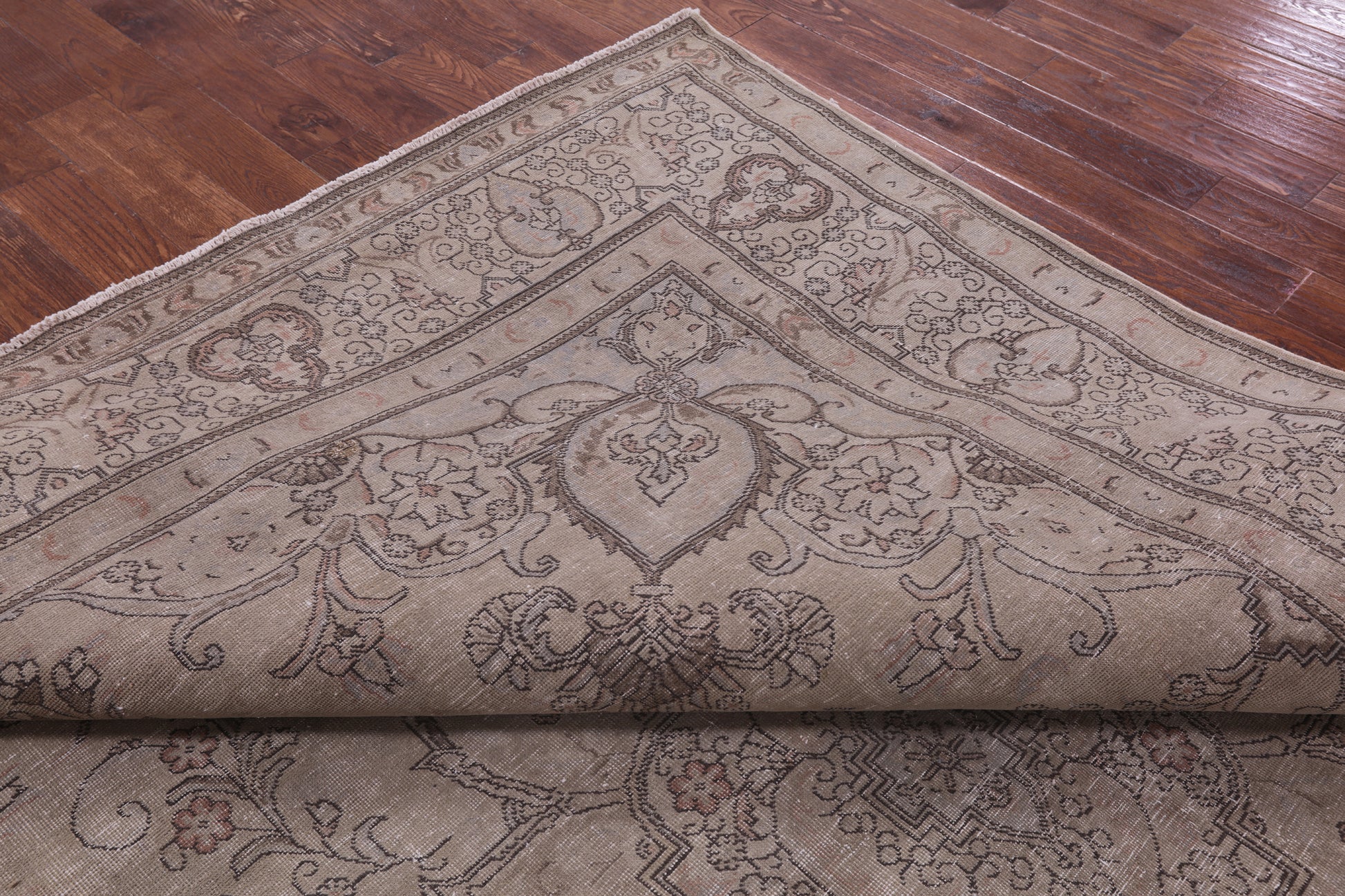 Persian Vintage White Wash Hand Knotted Wool Rug - 9' 10" X 12' 6" - Golden Nile