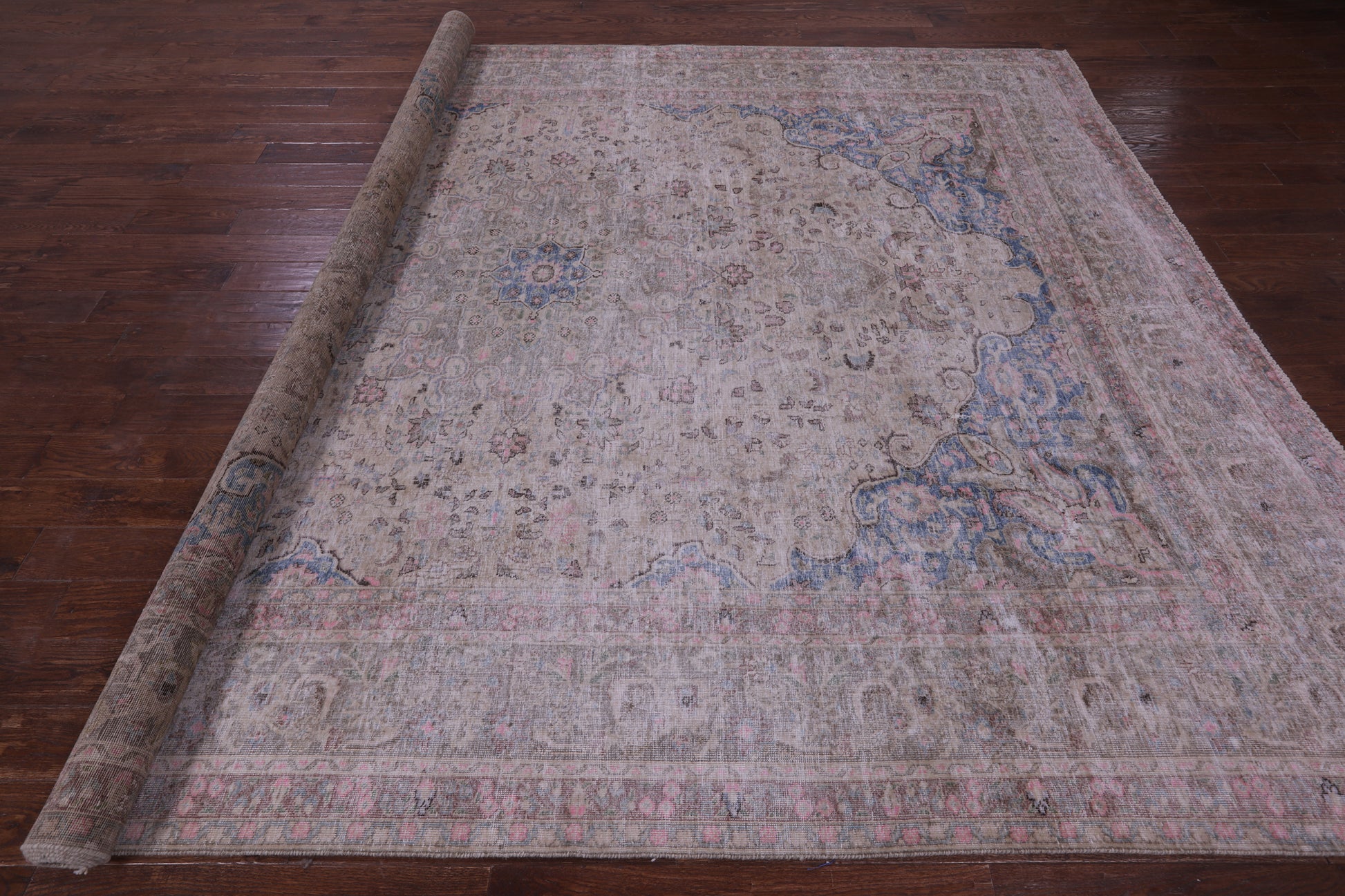 Ivory Persian Vintage White Wash Hand Knotted Wool Rug - 9' 6" X 12' 7" - Golden Nile