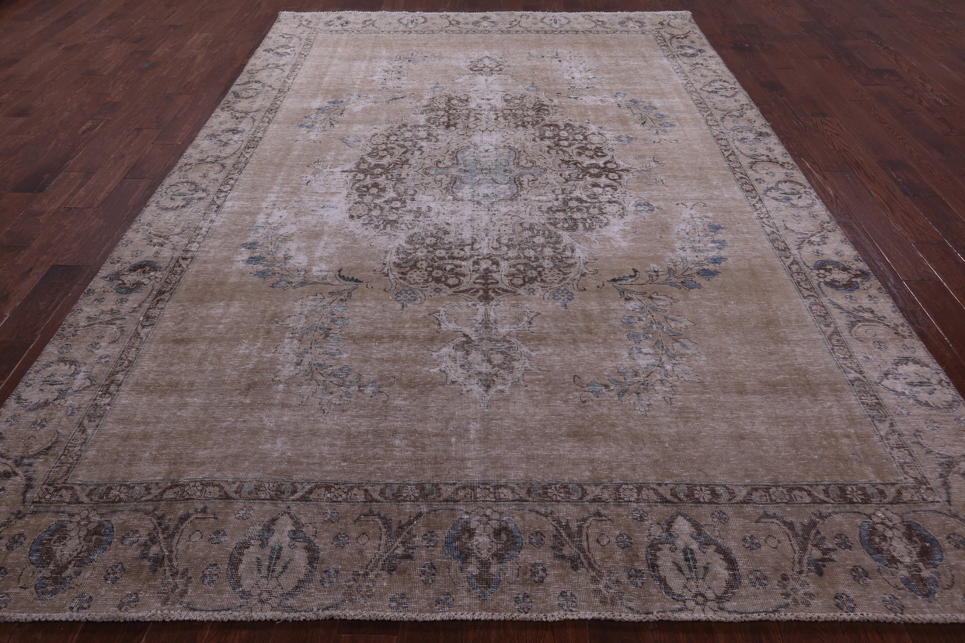 Persian Vintage White Wash Hand Knotted Wool Rug - 8' 5" X 11' 10" - Golden Nile