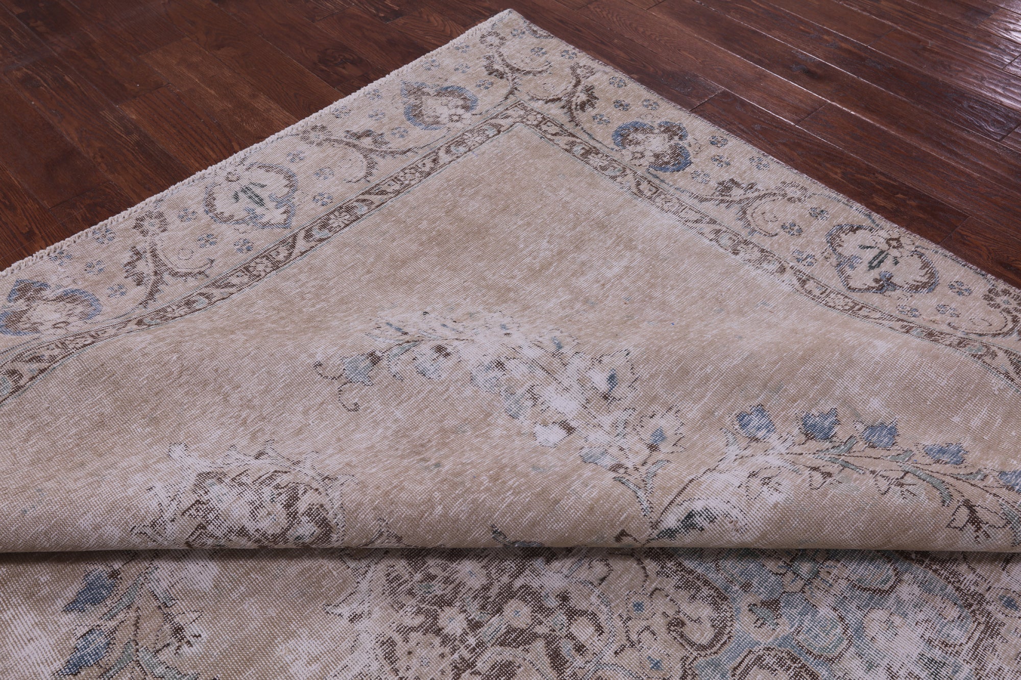 Persian Vintage White Wash Hand Knotted Wool Rug - 8' 5" X 11' 10" - Golden Nile