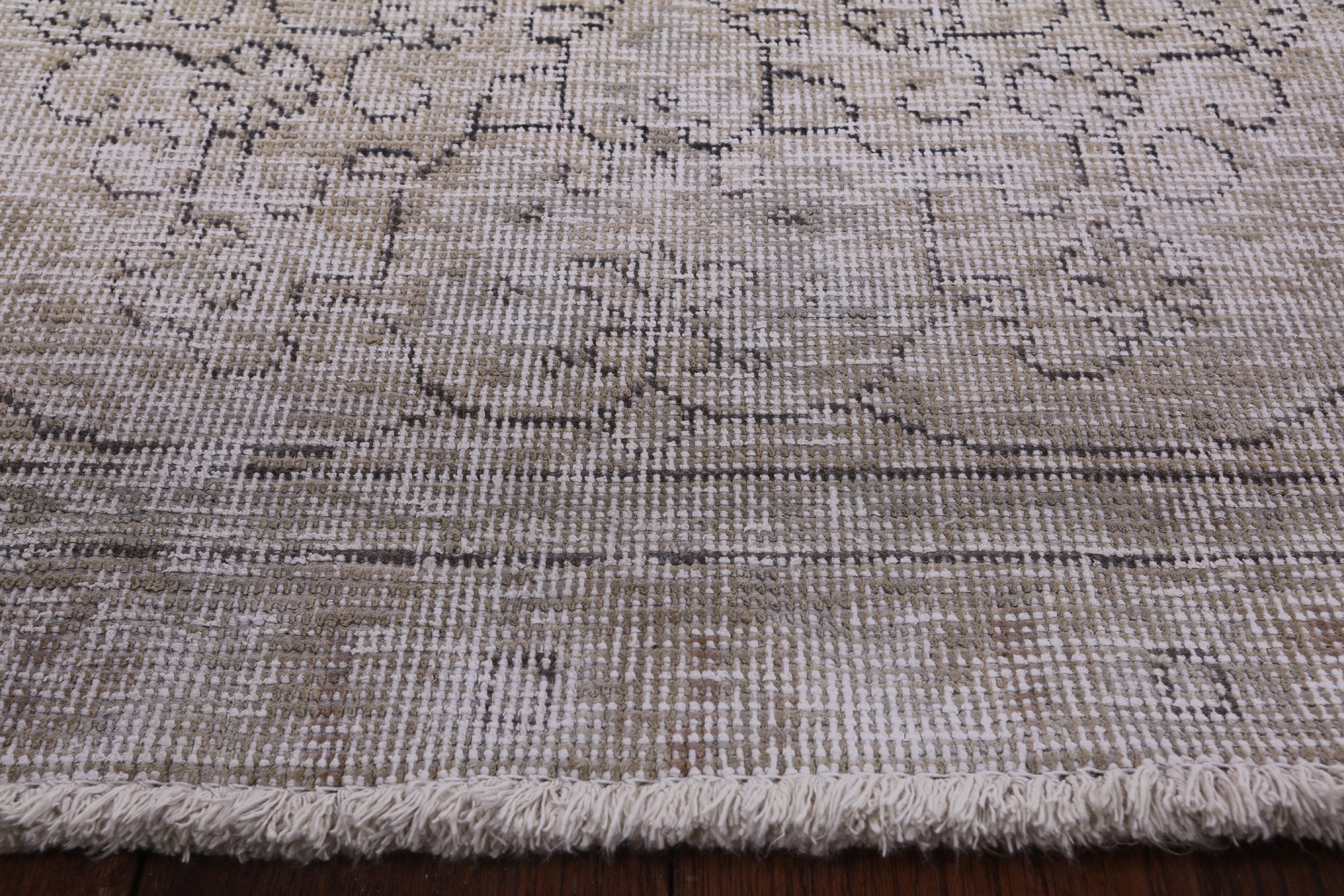 Persian Vintage White Wash Hand Knotted Wool Area Rug - 9' 5" X 12' 6" - Golden Nile