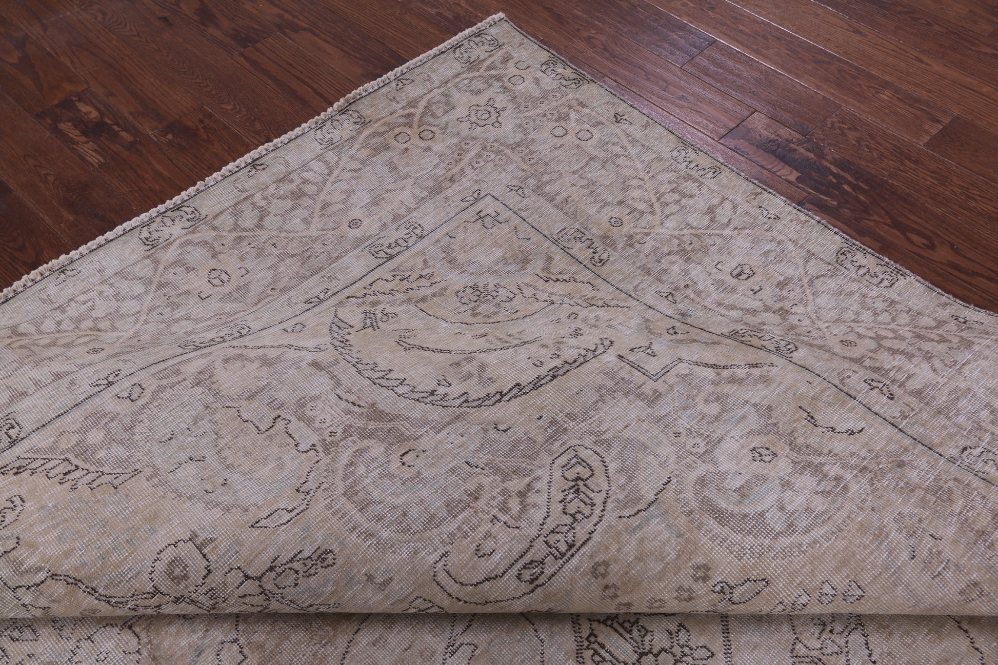 Ivory Persian Vintage White Wash Hand Knotted Wool Rug - 9' 8" X 12' 3" - Golden Nile
