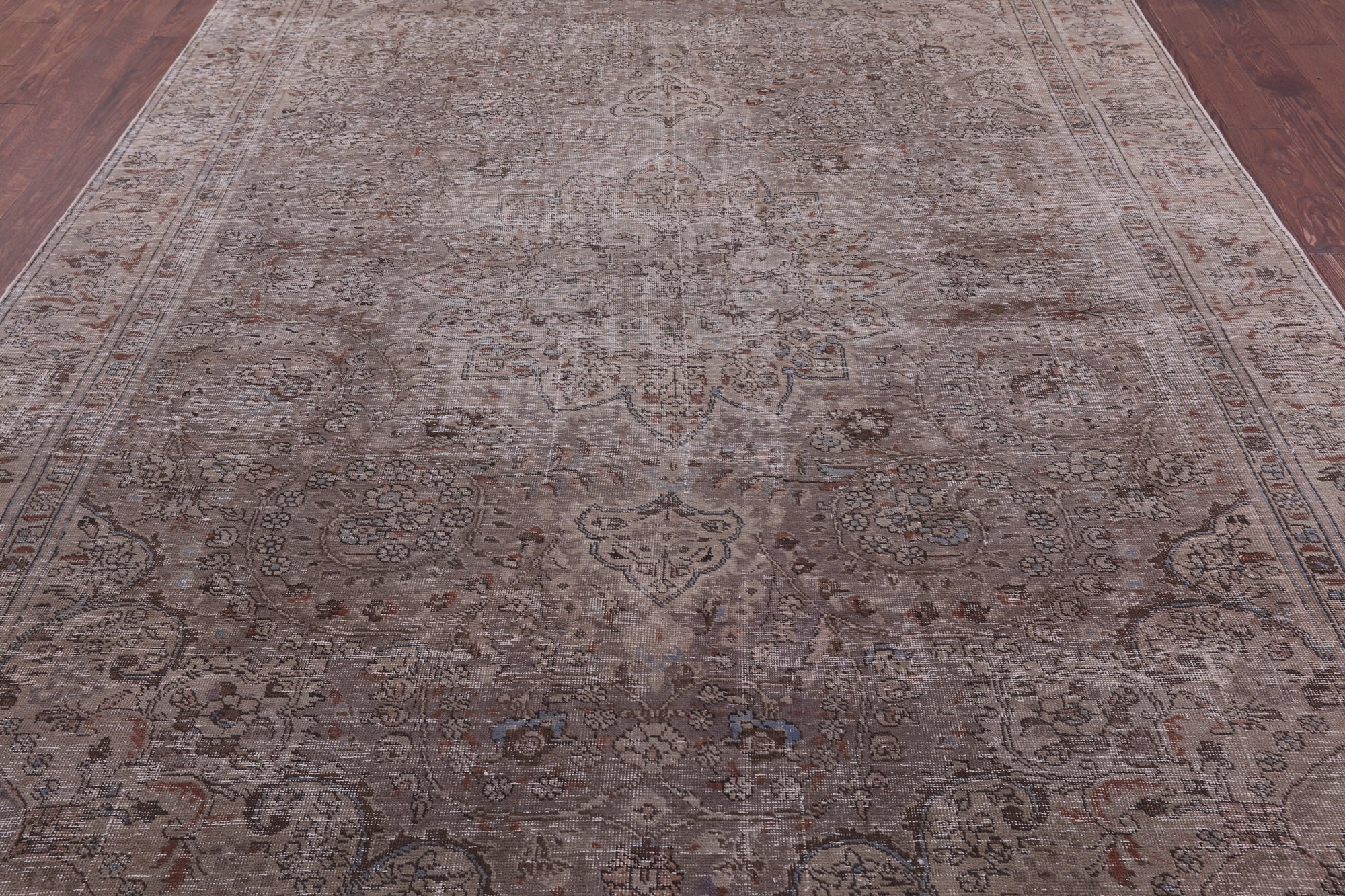 Persian Vintage White Wash Hand Knotted Wool Rug - 8' 0" X 11' 1" - Golden Nile