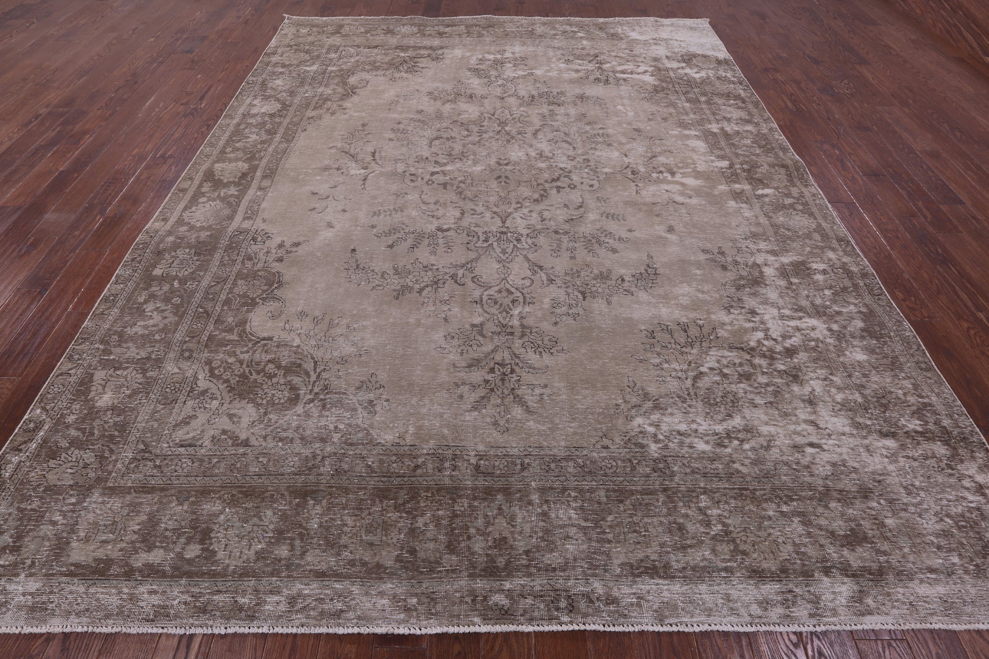 Ivory Persian Vintage White Wash Handmade Wool Rug - 9' 9" X 12' 3" - Golden Nile