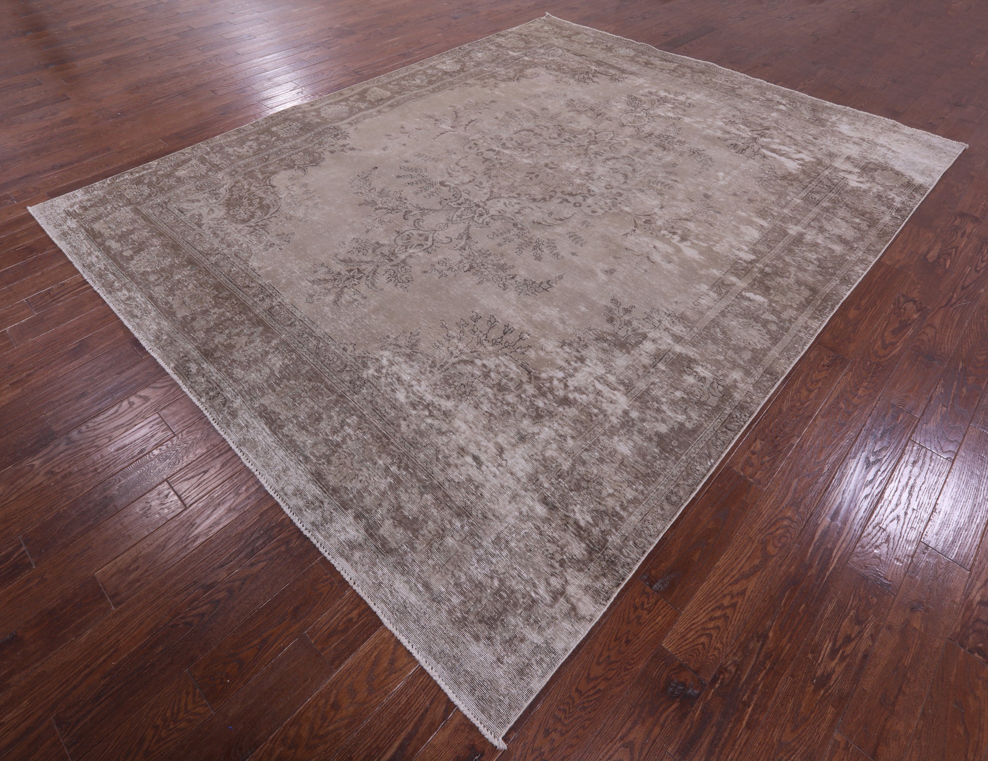 Ivory Persian Vintage White Wash Handmade Wool Rug - 9' 9" X 12' 3" - Golden Nile