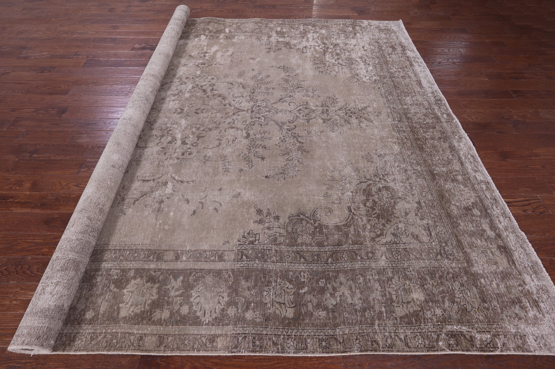 Ivory Persian Vintage White Wash Handmade Wool Rug - 9' 9" X 12' 3" - Golden Nile