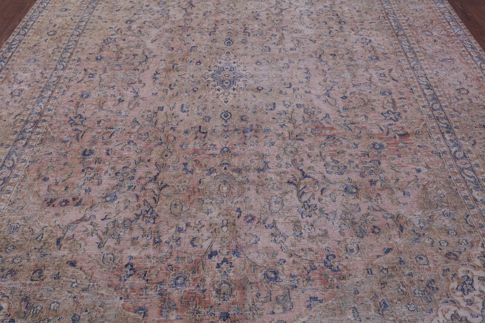 Persian Vintage White Wash Hand Knotted Wool Rug - 9' 3" X 13' 1" - Golden Nile