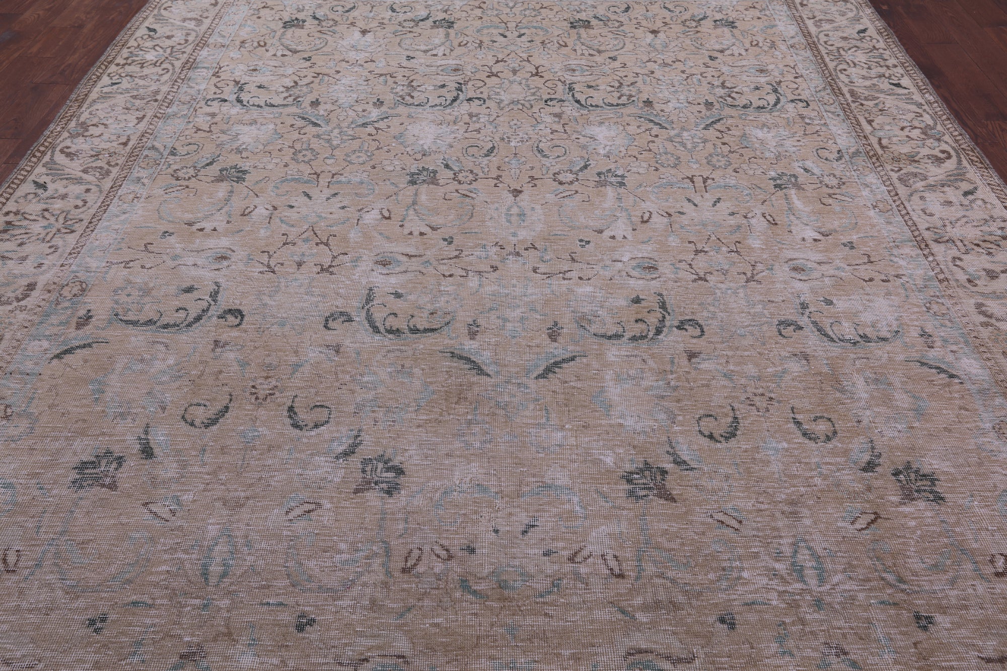 Ivory Persian Vintage White Wash Handmade Wool Rug - 9' 3" X 12' 1" - Golden Nile