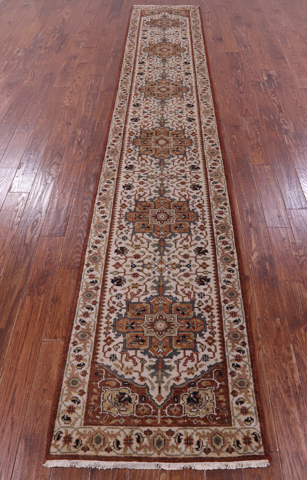 Ivory Heriz Serapi Hand Knotted Wool Runner Rug - 2' 6" X 13' 11" - Golden Nile