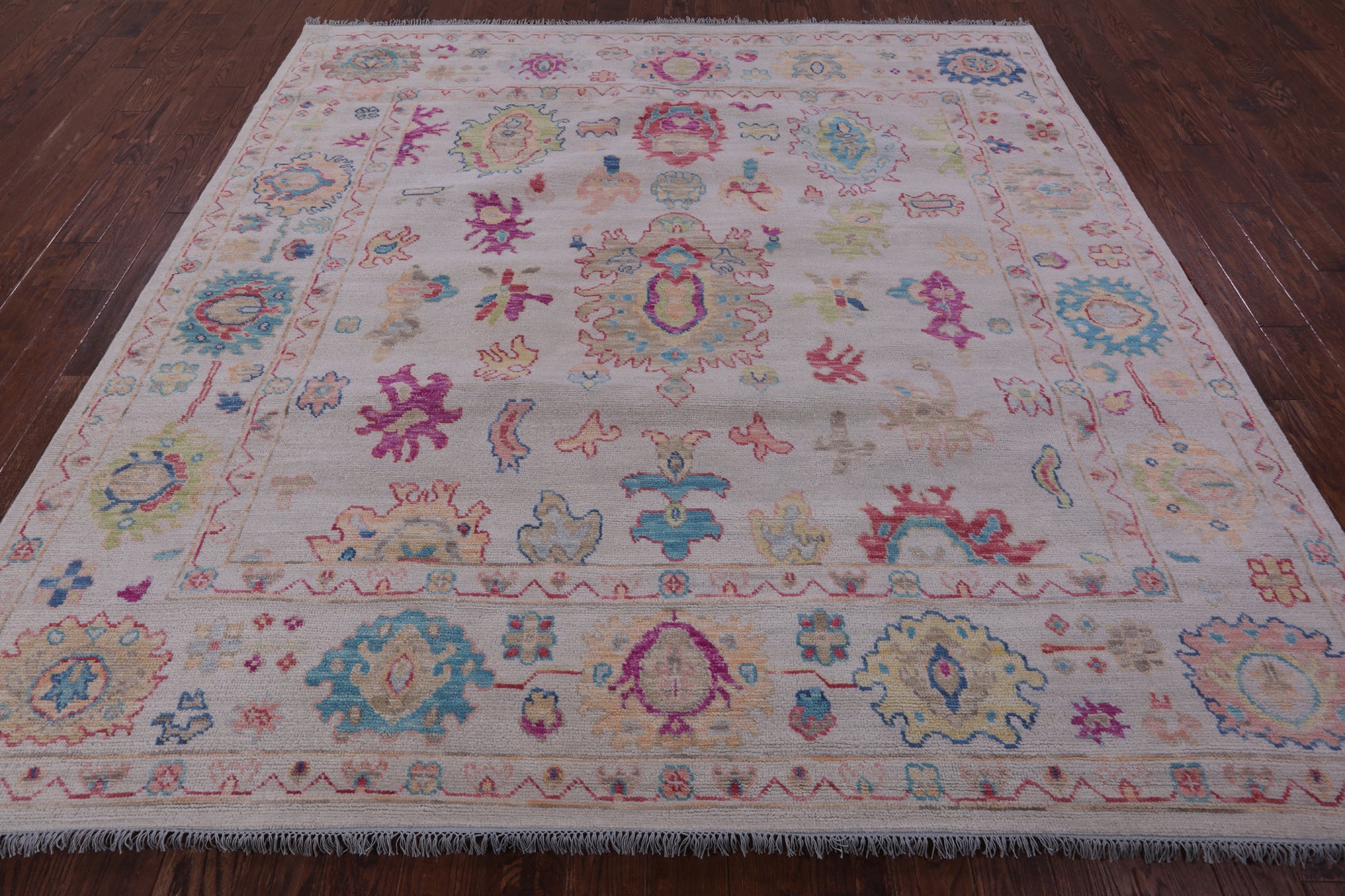Ivory Square Turkish Oushak Hand Knotted Wool Rug - 8' 11" X 9' 0" - Golden Nile