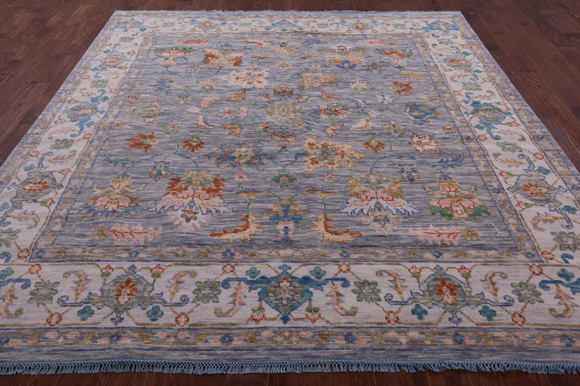 Grey Square Heriz Serapi Hand Knotted Wool Rug - 9' 1" X 9' 1" - Golden Nile