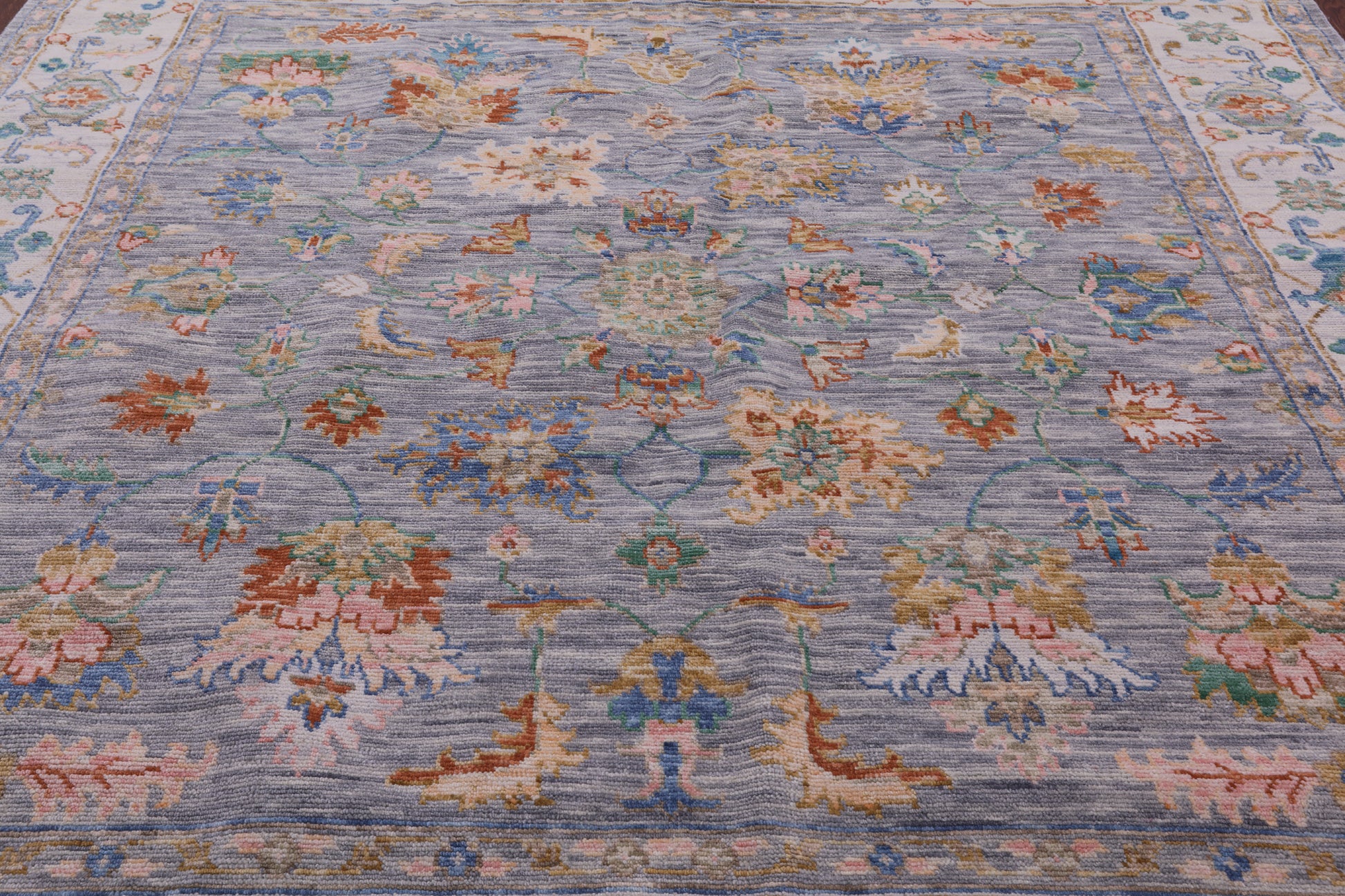 Grey Square Heriz Serapi Hand Knotted Wool Rug - 9' 1" X 9' 1" - Golden Nile