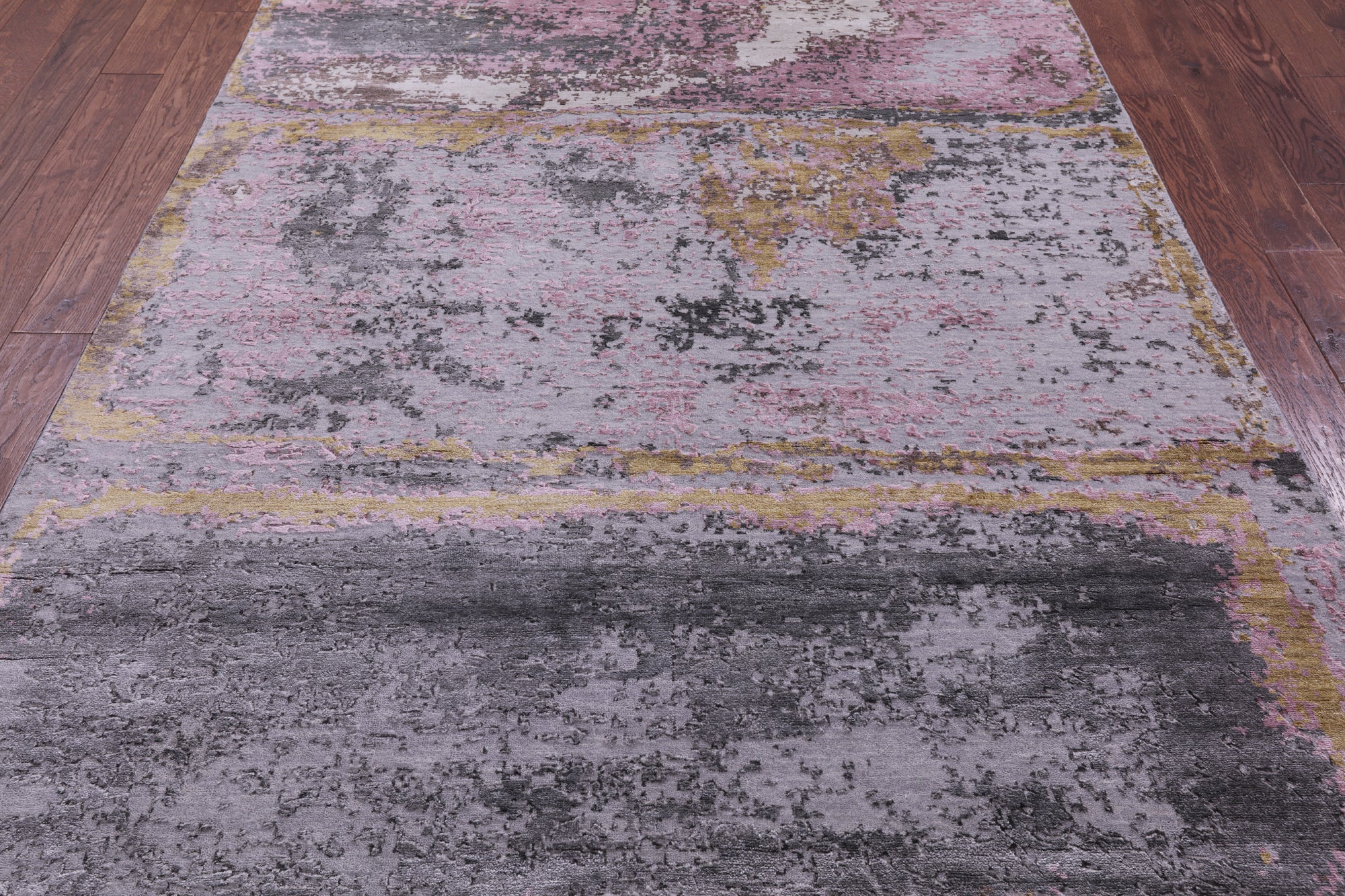 Abstract Contemporary Hand Knotted Wool & Silk Rug - 5' 10" X 9' 3" - Golden Nile