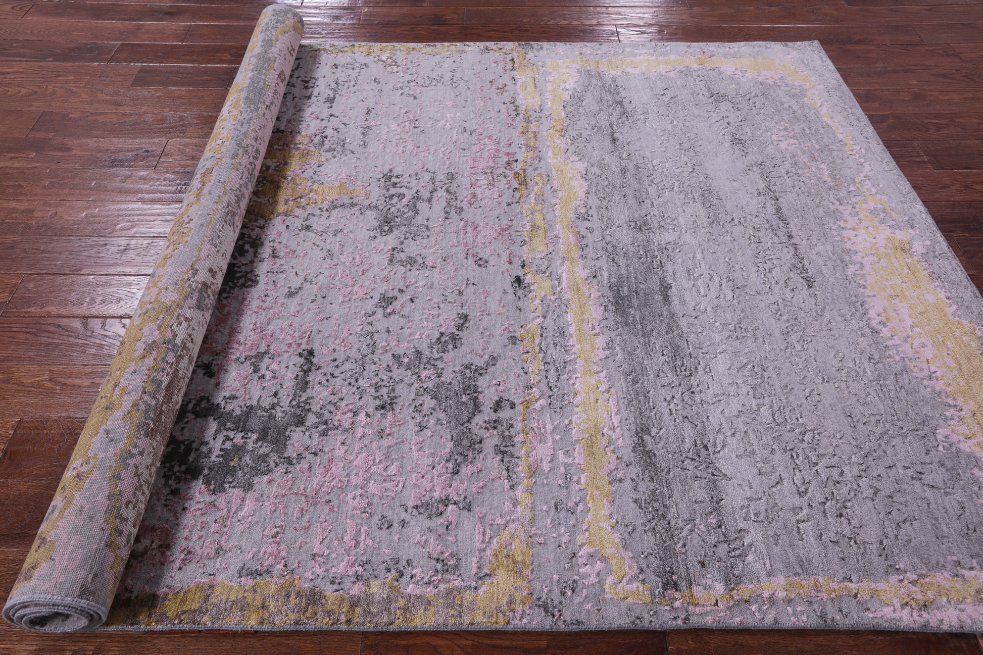 Abstract Contemporary Hand Knotted Wool & Silk Rug - 5' 10" X 9' 3" - Golden Nile