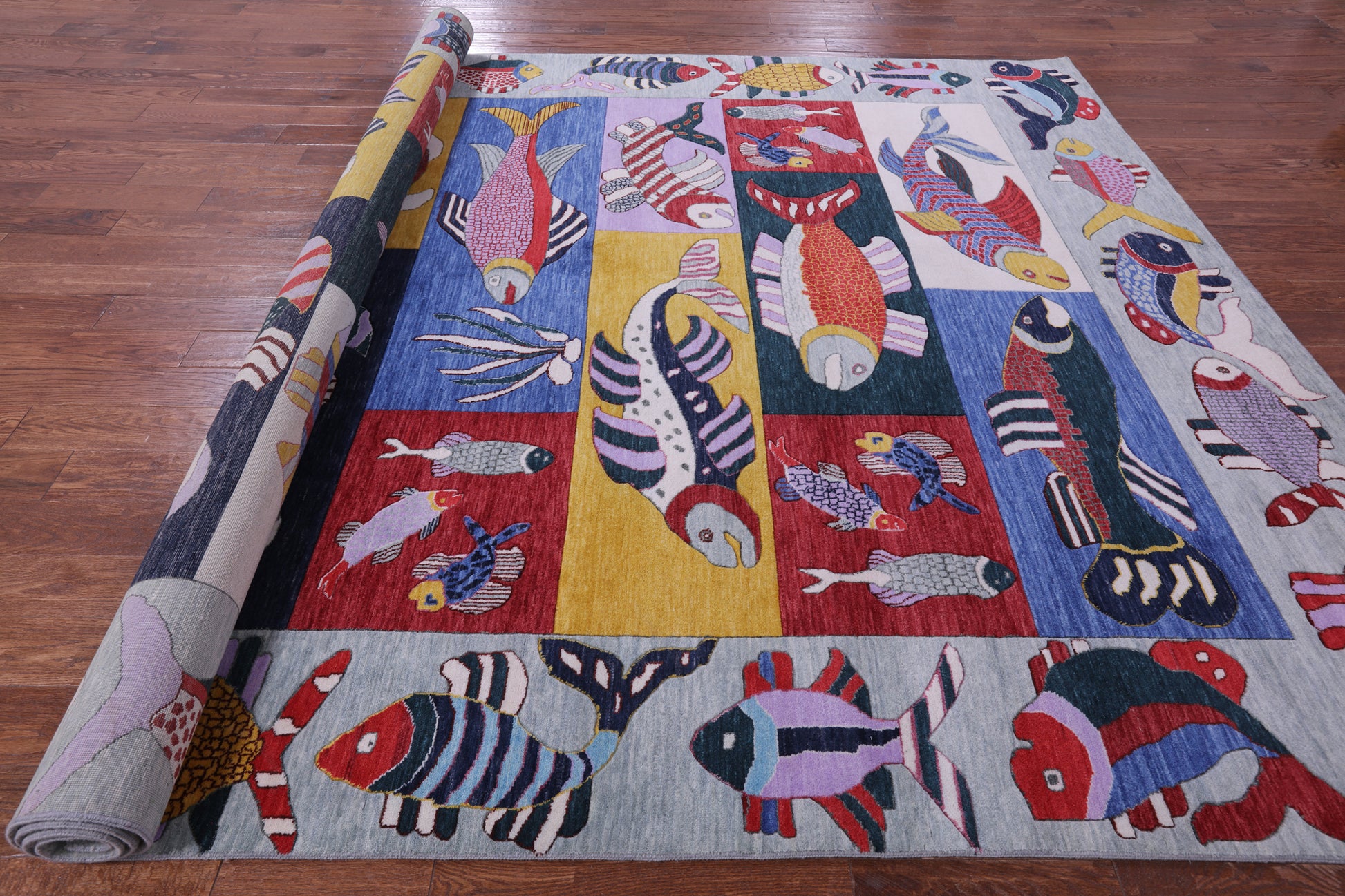 Fish Design Persian Gabbeh Hand Knotted Wool Rug - 8' 11" X 12' 2" - Golden Nile