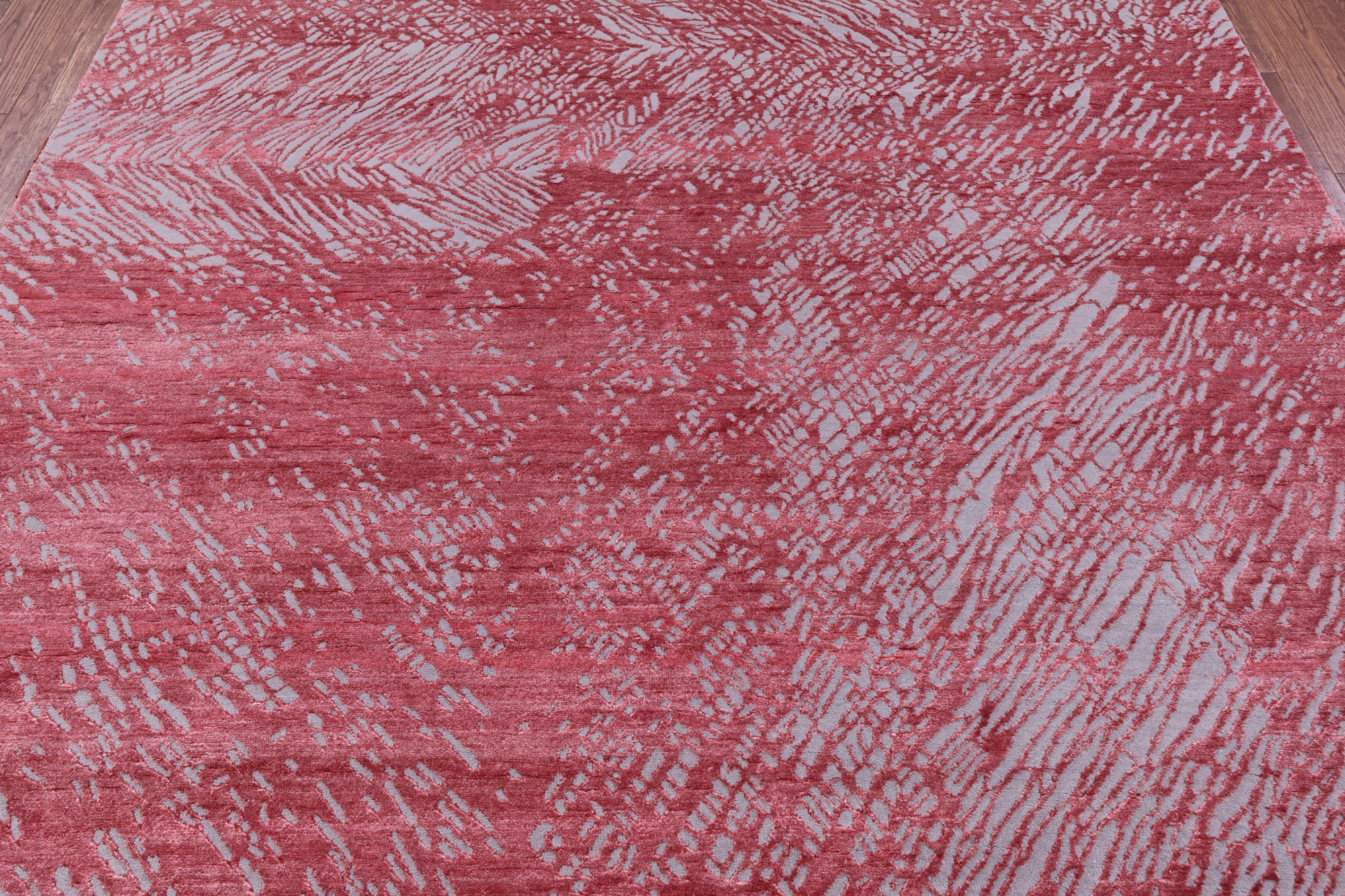 Abstract Contemporary Hand Knotted Wool & Silk Rug - 7' 11" X 10' 1" - Golden Nile