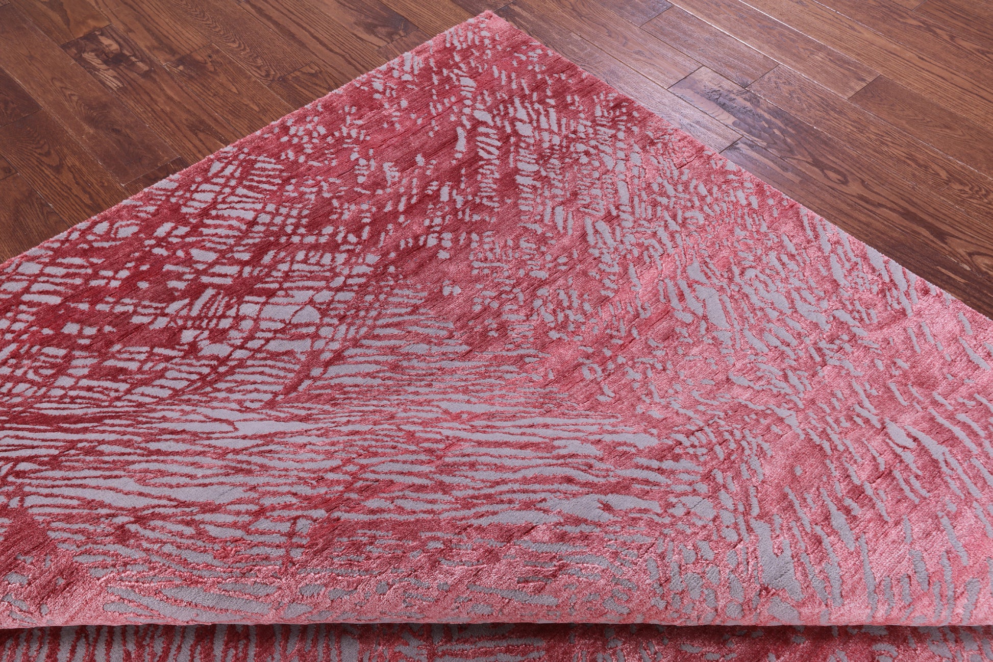 Abstract Contemporary Hand Knotted Wool & Silk Rug - 7' 11" X 10' 1" - Golden Nile