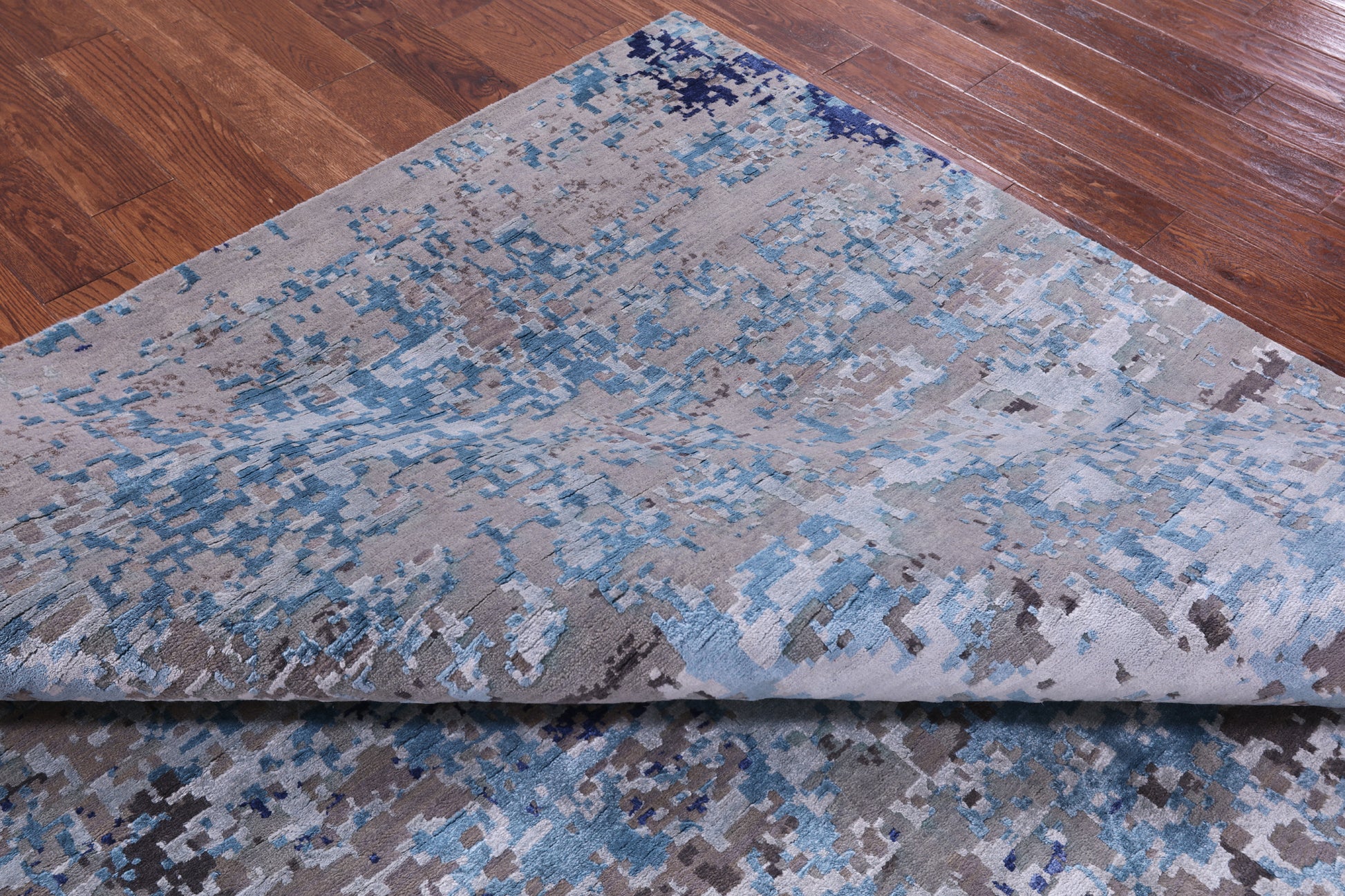 Abstract Contemporary Hand Knotted Wool & Silk Rug - 7' 11" X 10' 1" - Golden Nile