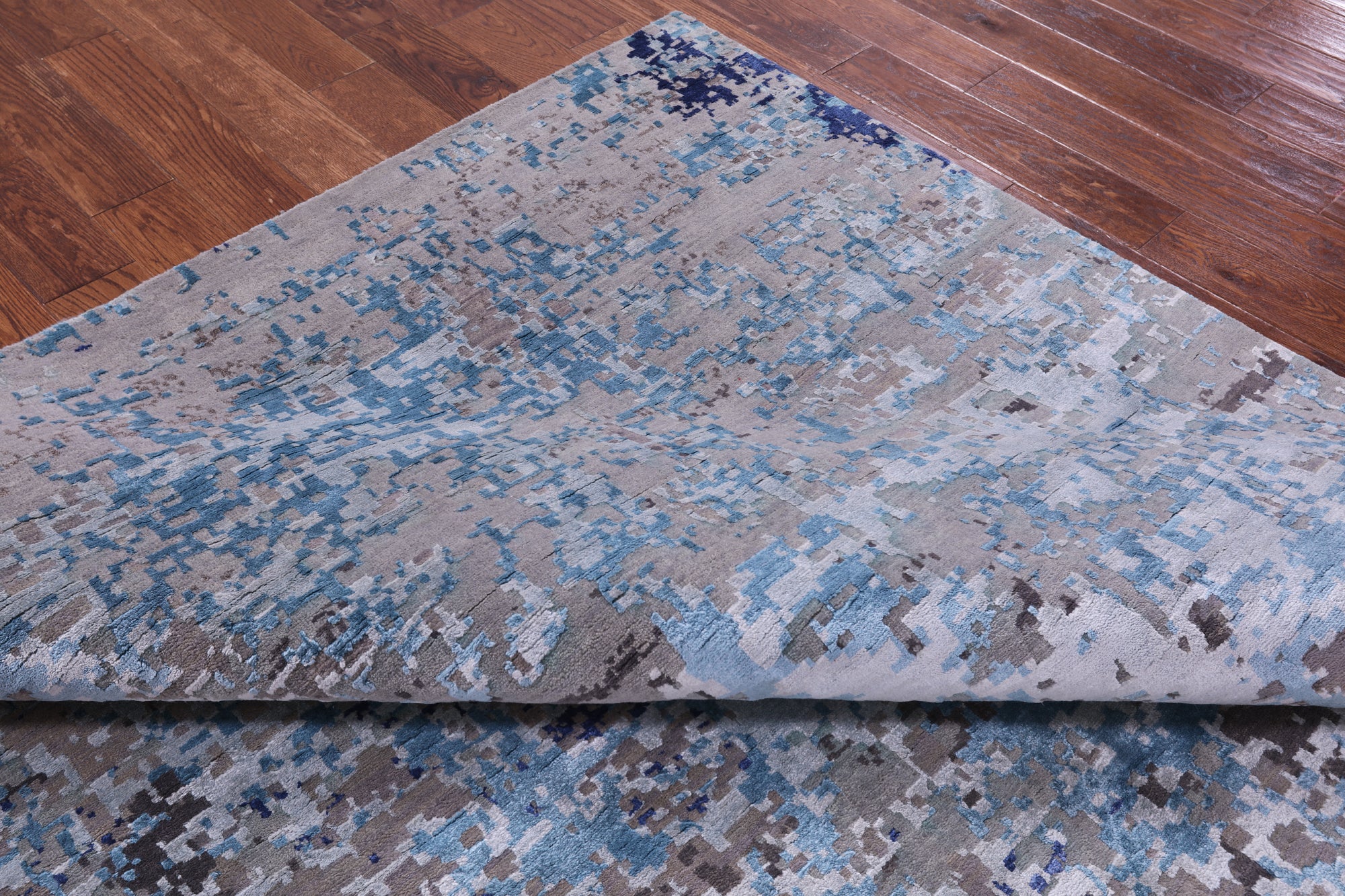 Abstract Contemporary Hand Knotted Wool & Silk Rug - 7' 11" X 10' 1" - Golden Nile