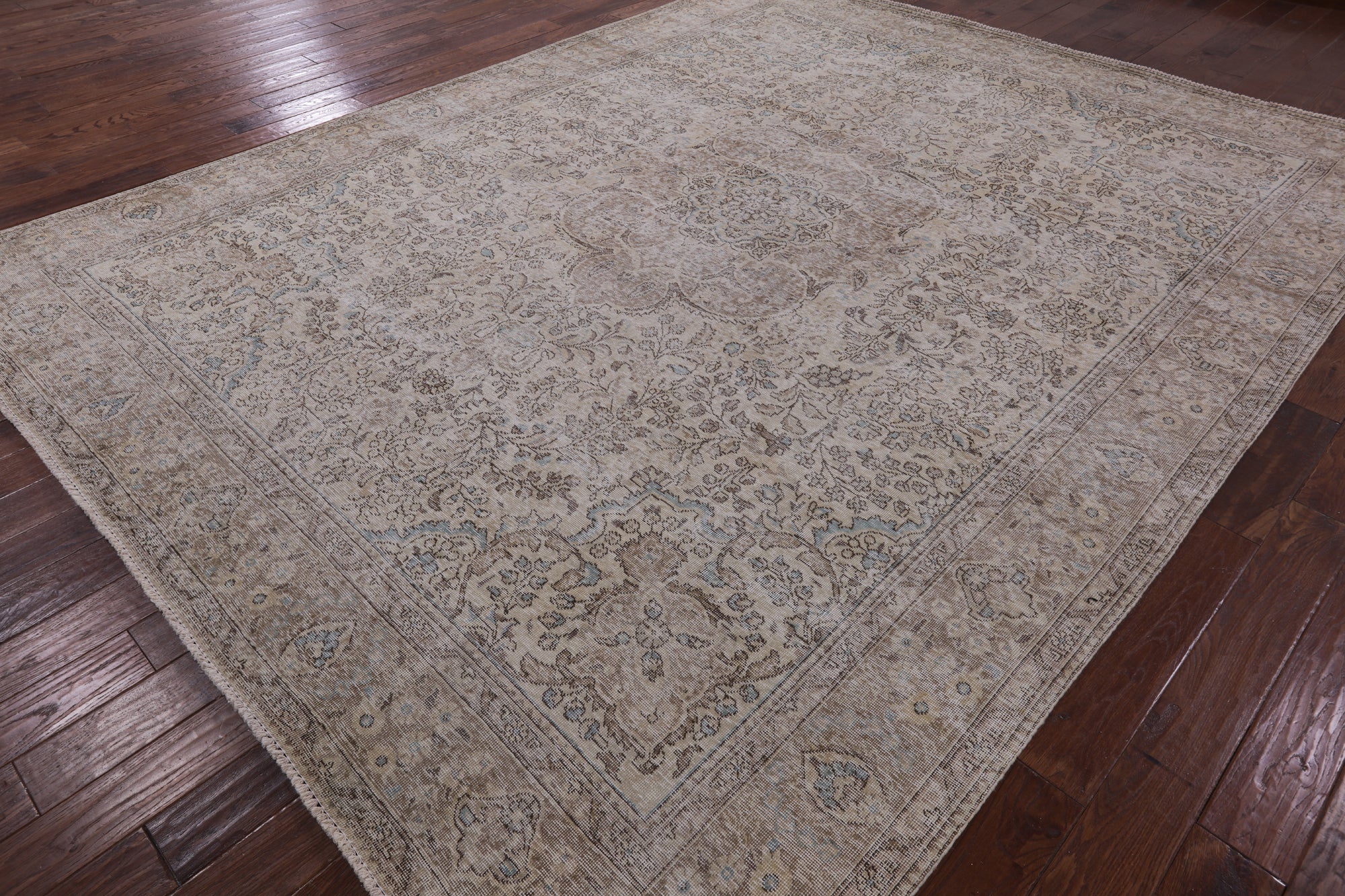 Ivory Persian Vintage White Wash Hand Knotted Area Rug - 9' 10" X 12' 5" - Golden Nile