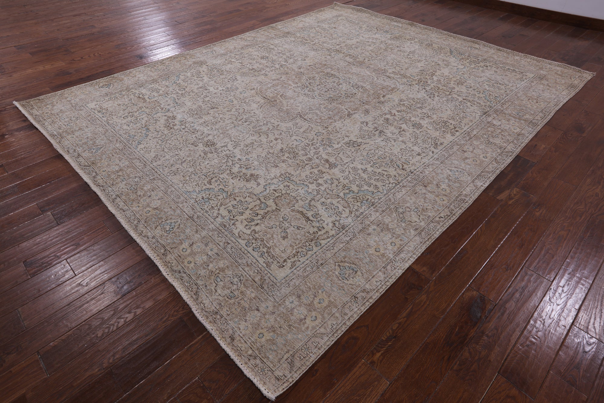 Ivory Persian Vintage White Wash Hand Knotted Area Rug - 9' 10" X 12' 5" - Golden Nile