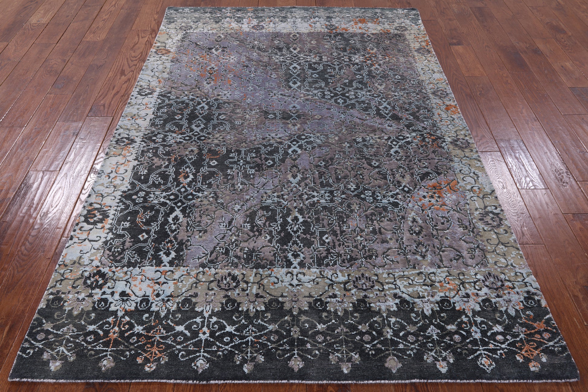 Silk With Oxidized Wool Handmade Area Rug - 5' 5" X 8' 1" - Golden Nile