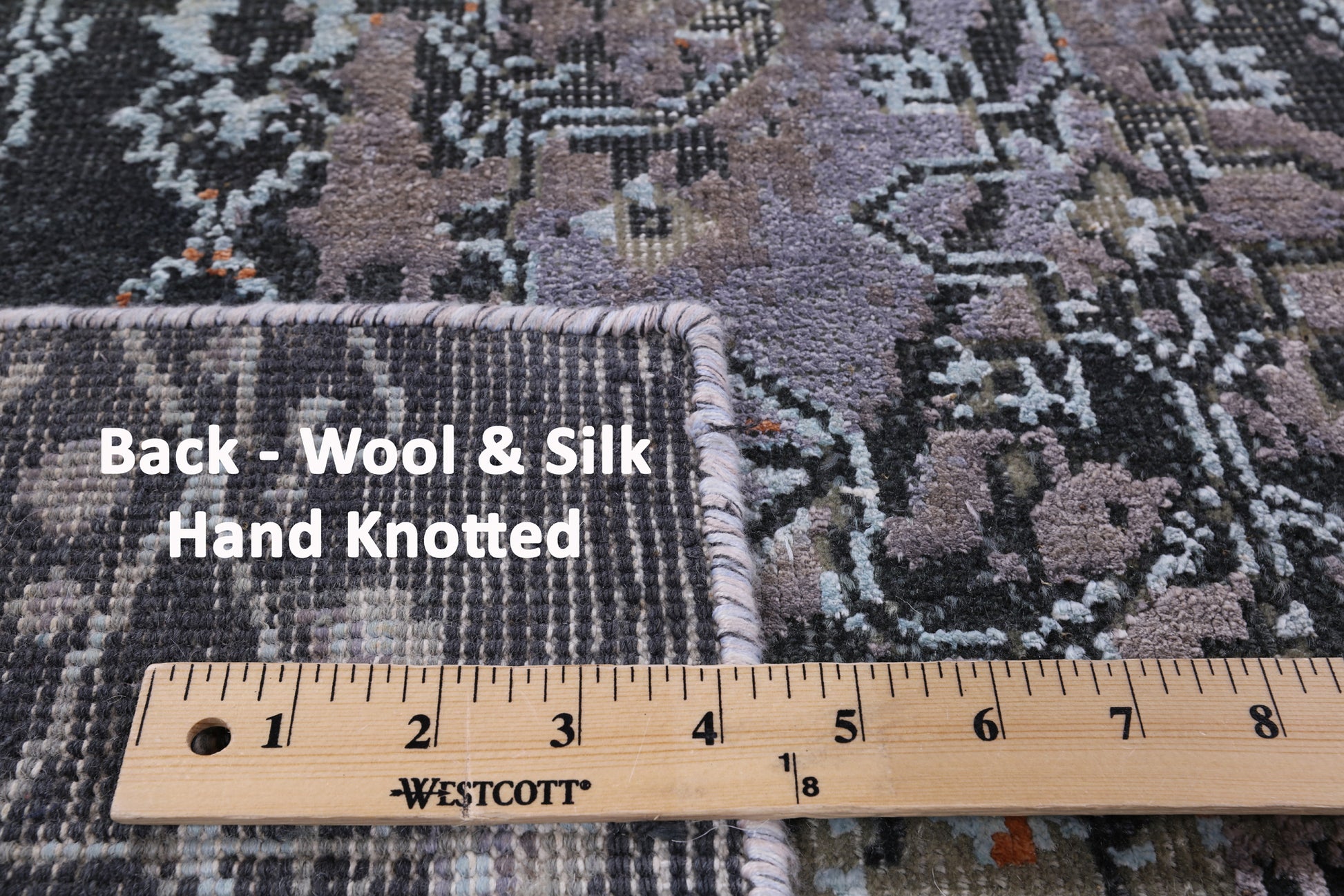 Silk With Oxidized Wool Handmade Area Rug - 5' 5" X 8' 1" - Golden Nile