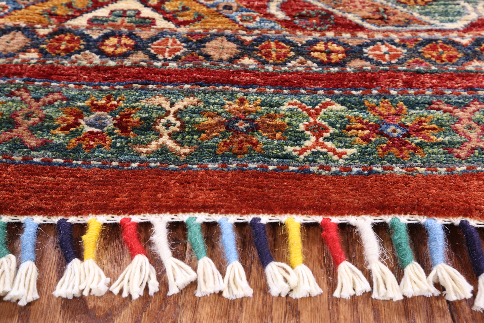 Khorjin Persian Gabbeh Hand Knotted Wool Rug - 5' 7" X 8' 5" - Golden Nile