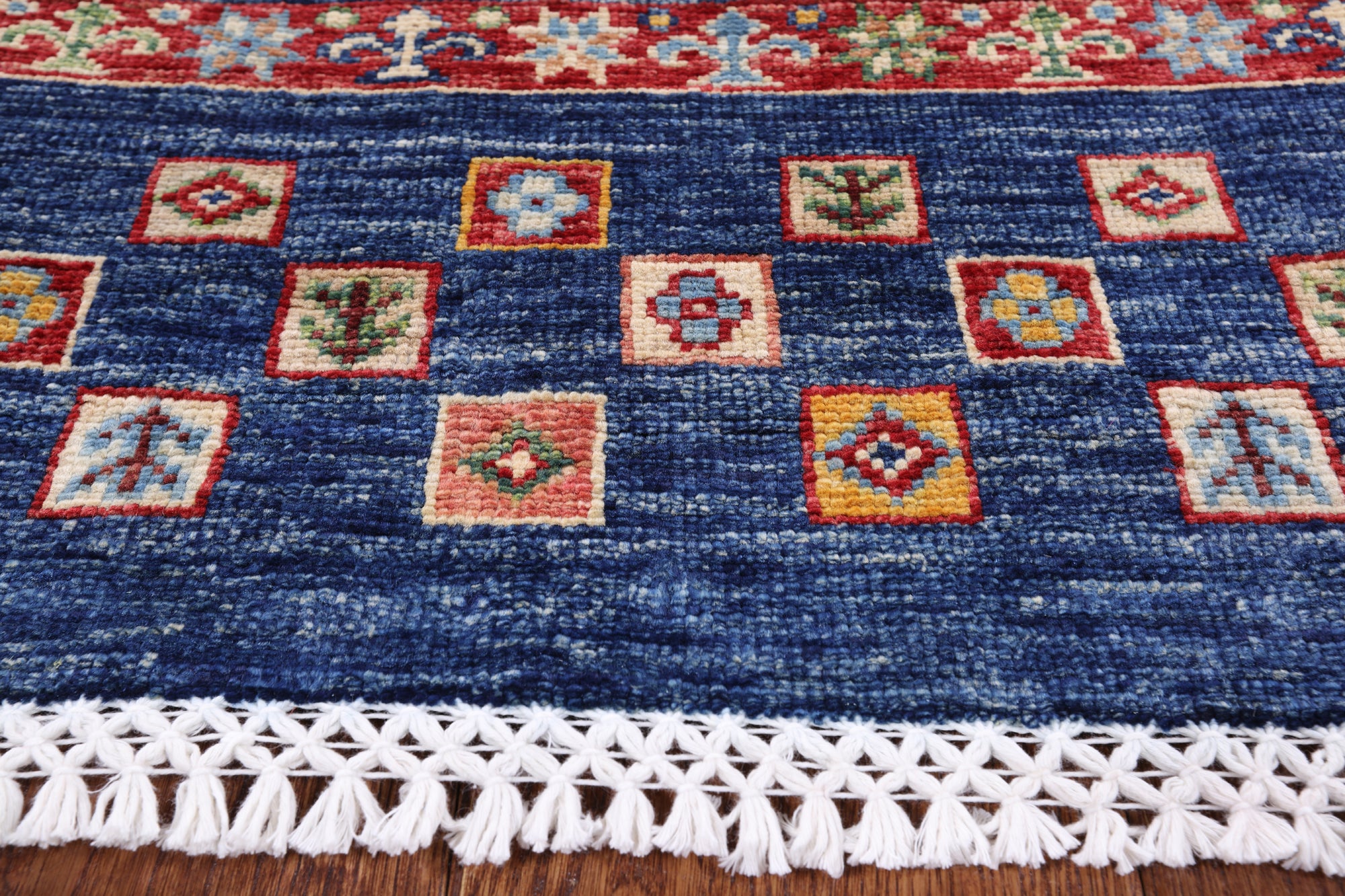 Tribal Persian Gabbeh Hand Knotted Wool Rug - 5' 9" X 7' 3" - Golden Nile