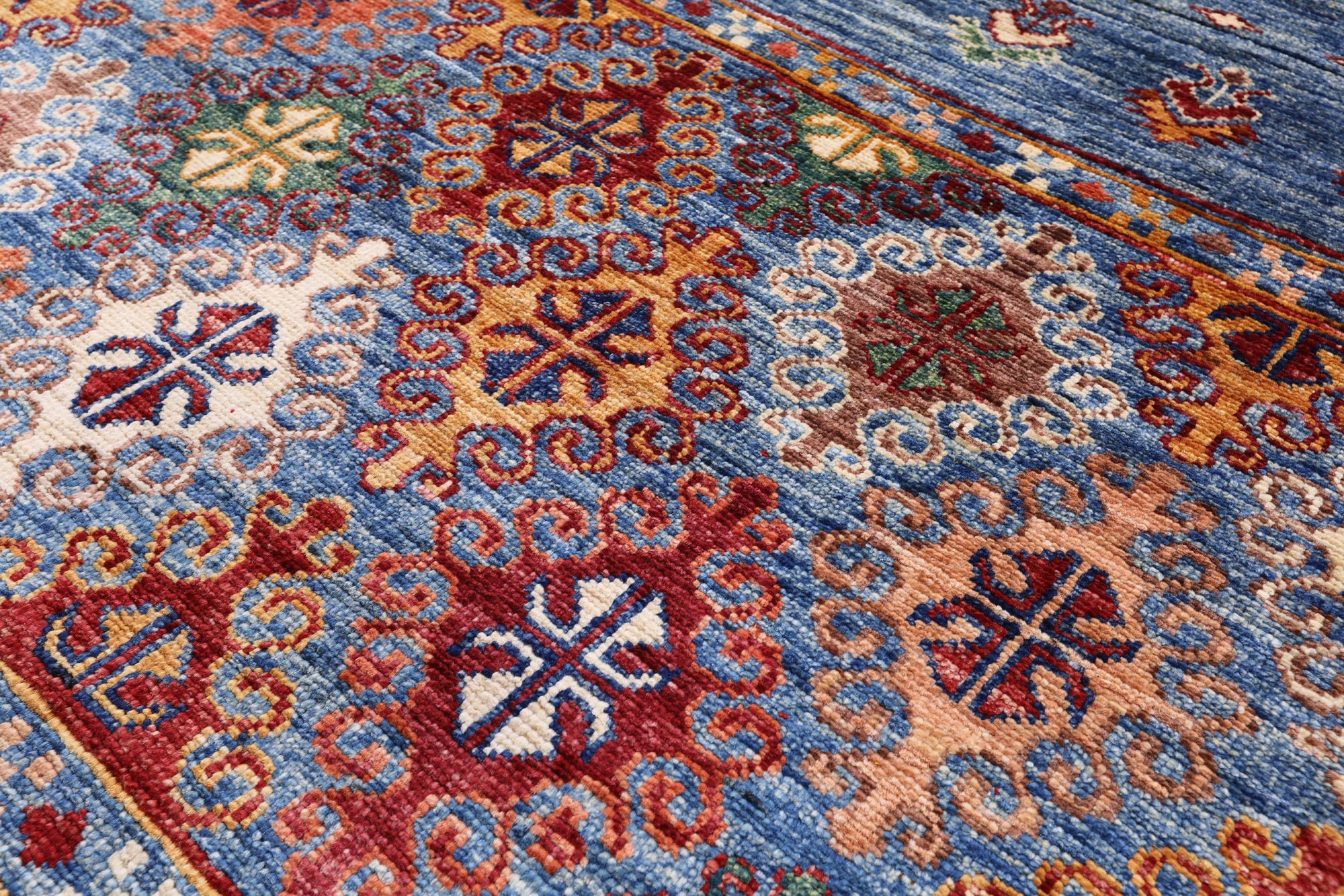Tribal Gabbeh Hand Knotted Wool Area Rug - 5' 9" X 7' 11" - Golden Nile