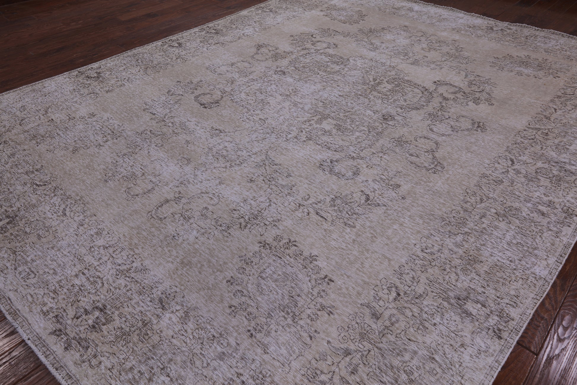 Ivory Persian Vintage White Wash Hand Knotted Wool Area Rug - 9' 9" X 12' 8" - Golden Nile