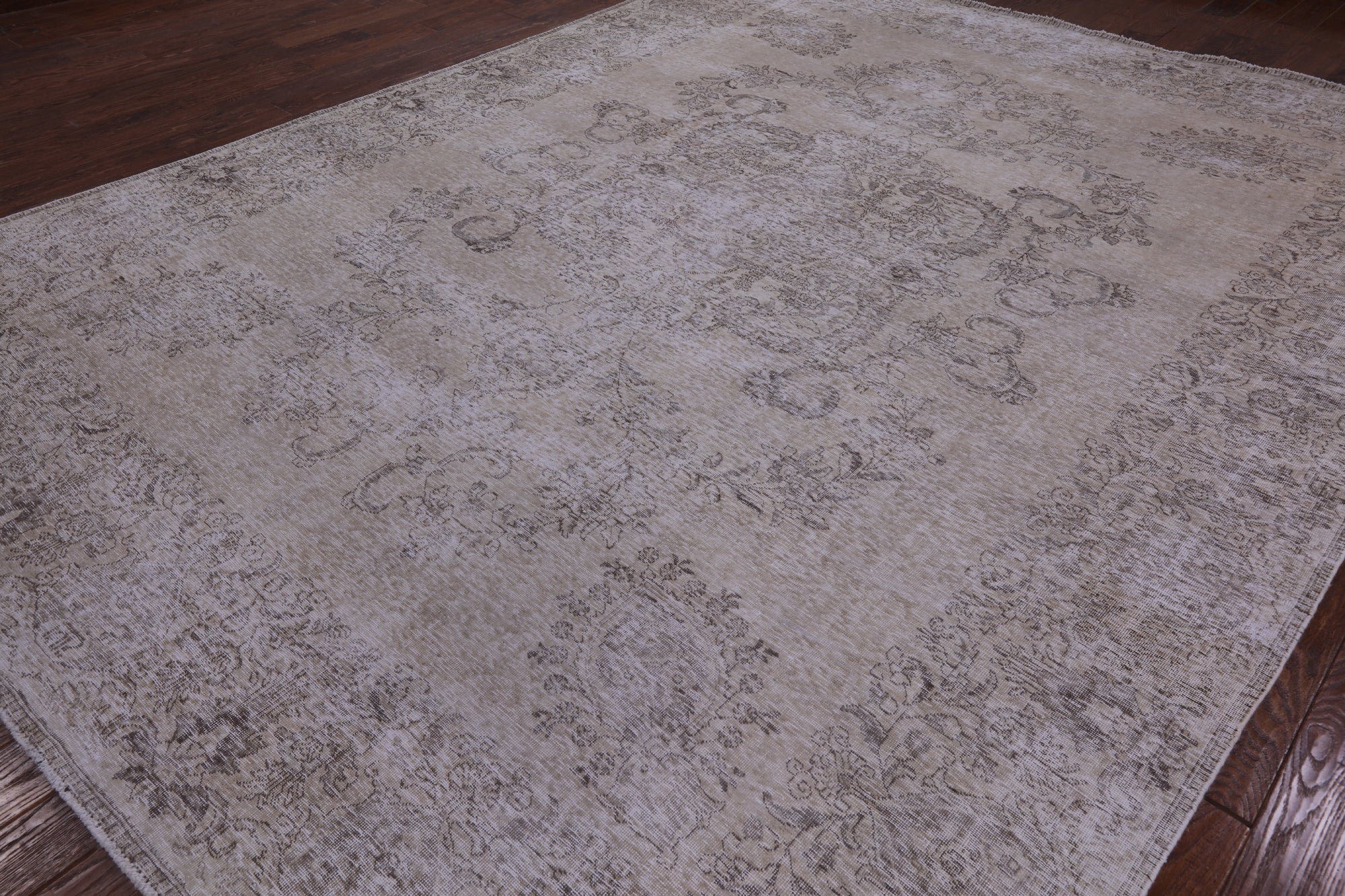Ivory Persian Vintage White Wash Hand Knotted Wool Area Rug - 9' 9" X 12' 8" - Golden Nile