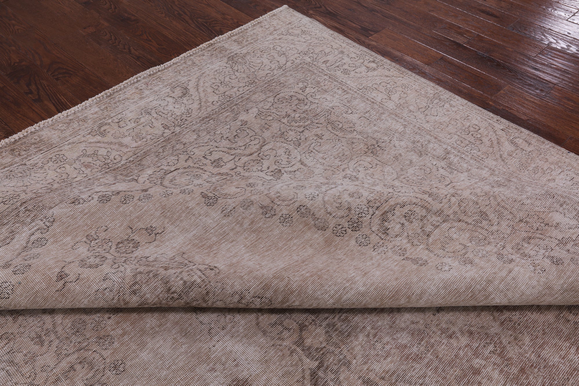 Ivory Persian Vintage White Wash Hand Knotted Wool Area Rug - 9' 1" X 12' 8" - Golden Nile