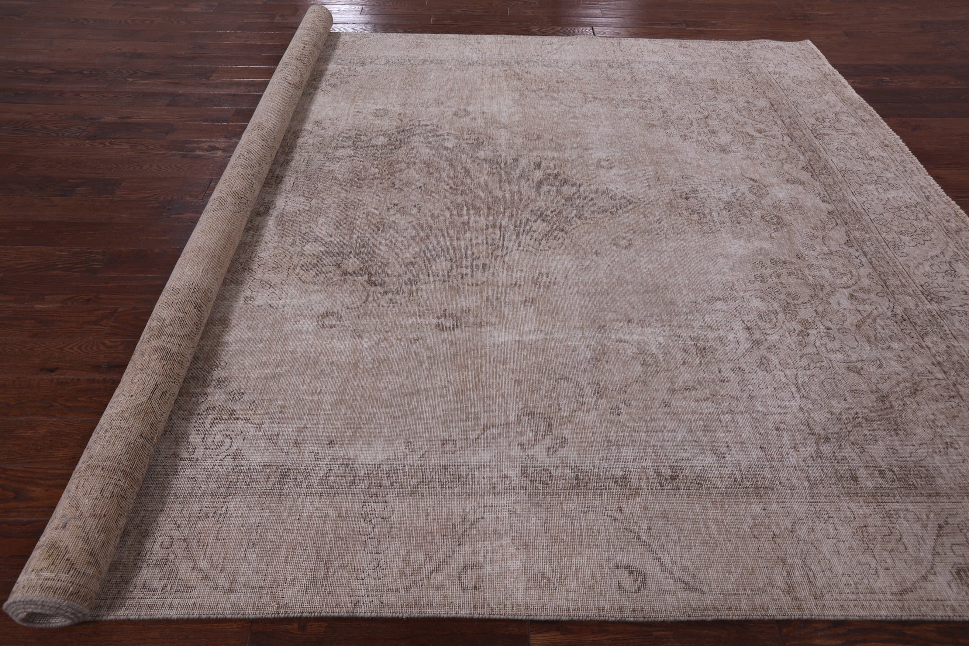 Ivory Persian Vintage White Wash Hand Knotted Wool Area Rug - 9' 1" X 12' 8" - Golden Nile