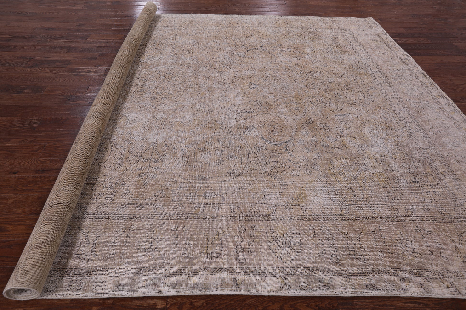 Persian Vintage White Wash Hand Knotted Wool Area Rug - 9' 10" X 13' 3" - Golden Nile