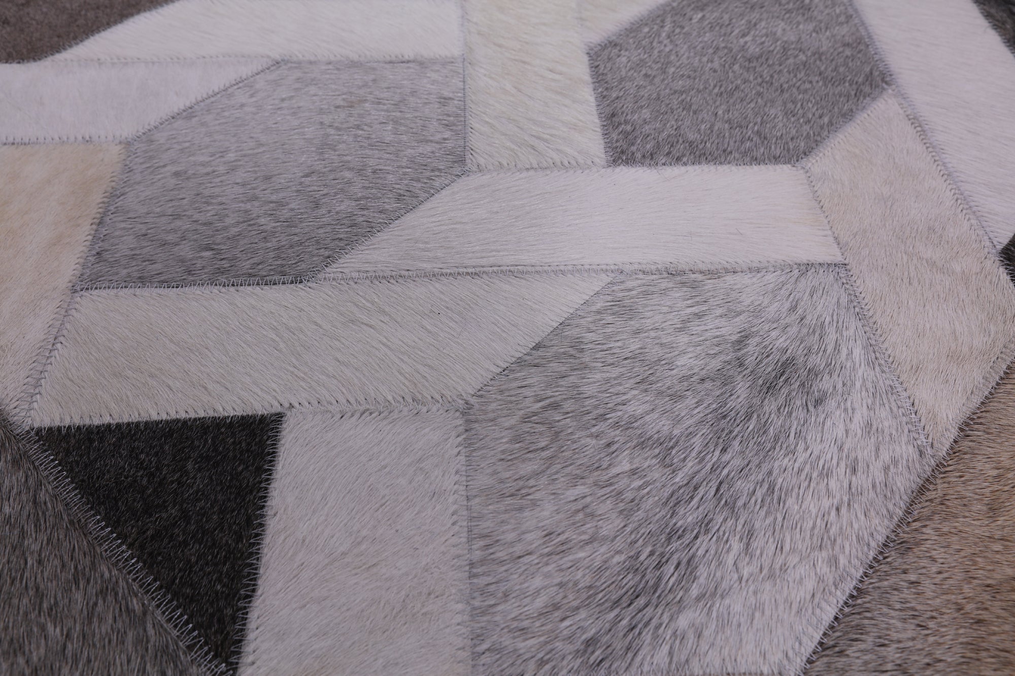 Natural Cowhide Hand Stitched Patchwork Rug - 6' 0" X 9' 0" - Golden Nile