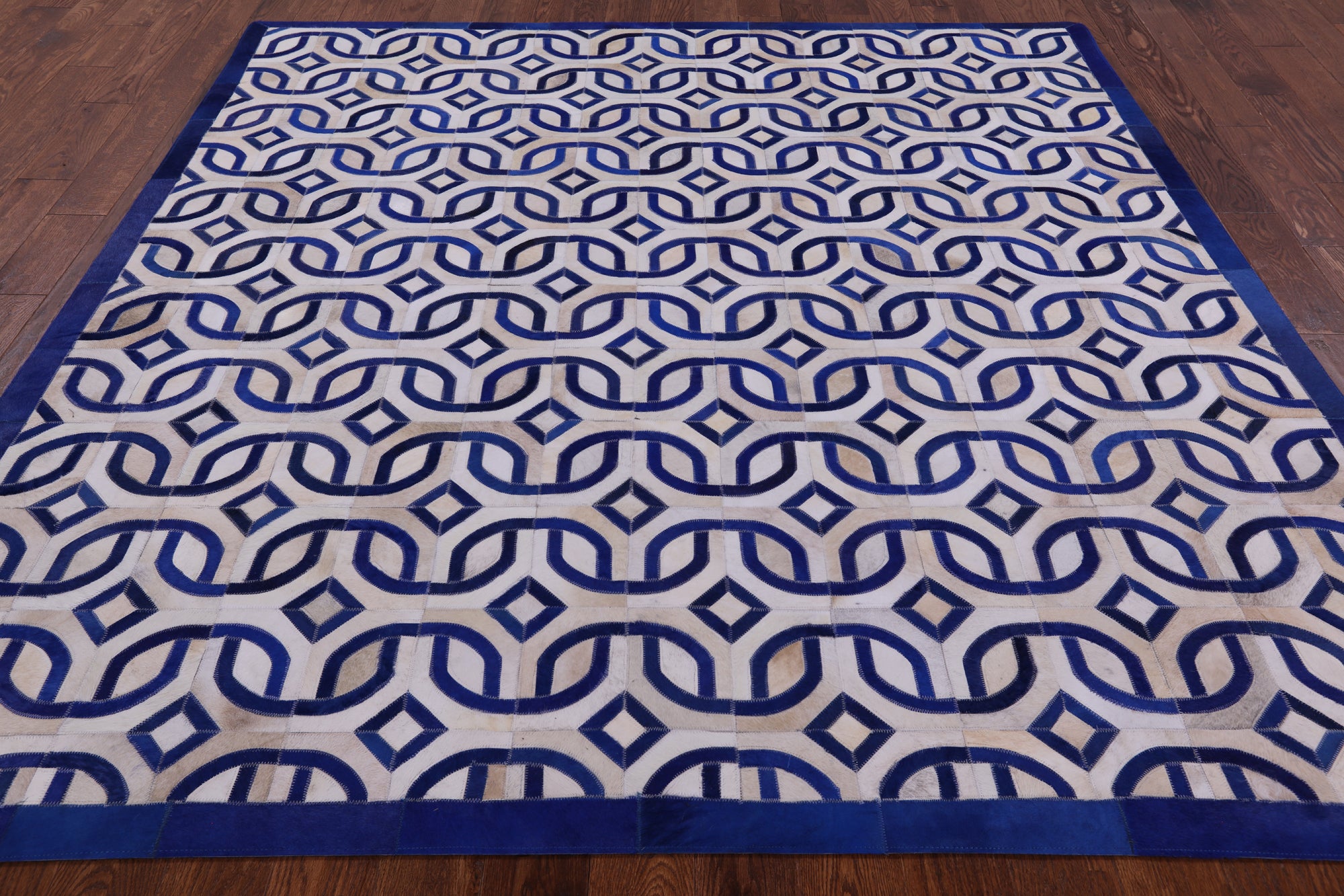 Square Natural Cowhide Hand Stitched Patchwork Rug - 8' 0" X 8' 0" - Golden Nile