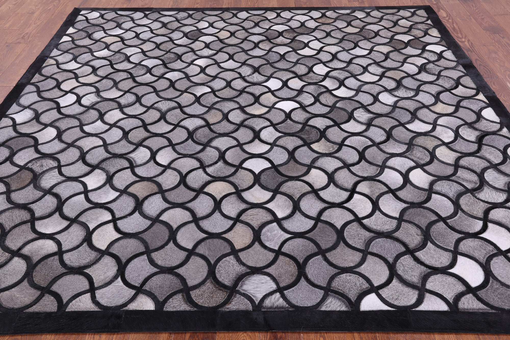 Square Natural Cowhide Hand Stitched Patchwork Rug - 8' 0" X 8' 0" - Golden Nile